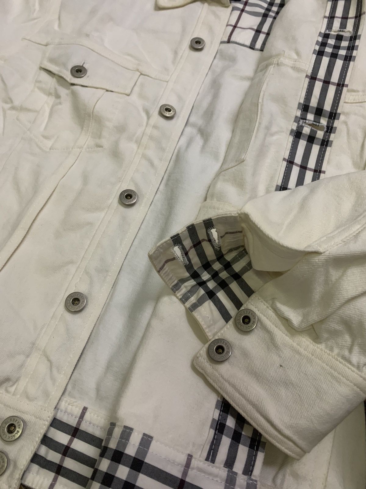 Burberry Burberry Black Label Nova Check Trucker Jacket Size US M / EU 48-50 / 2 - 2 Thumbnail