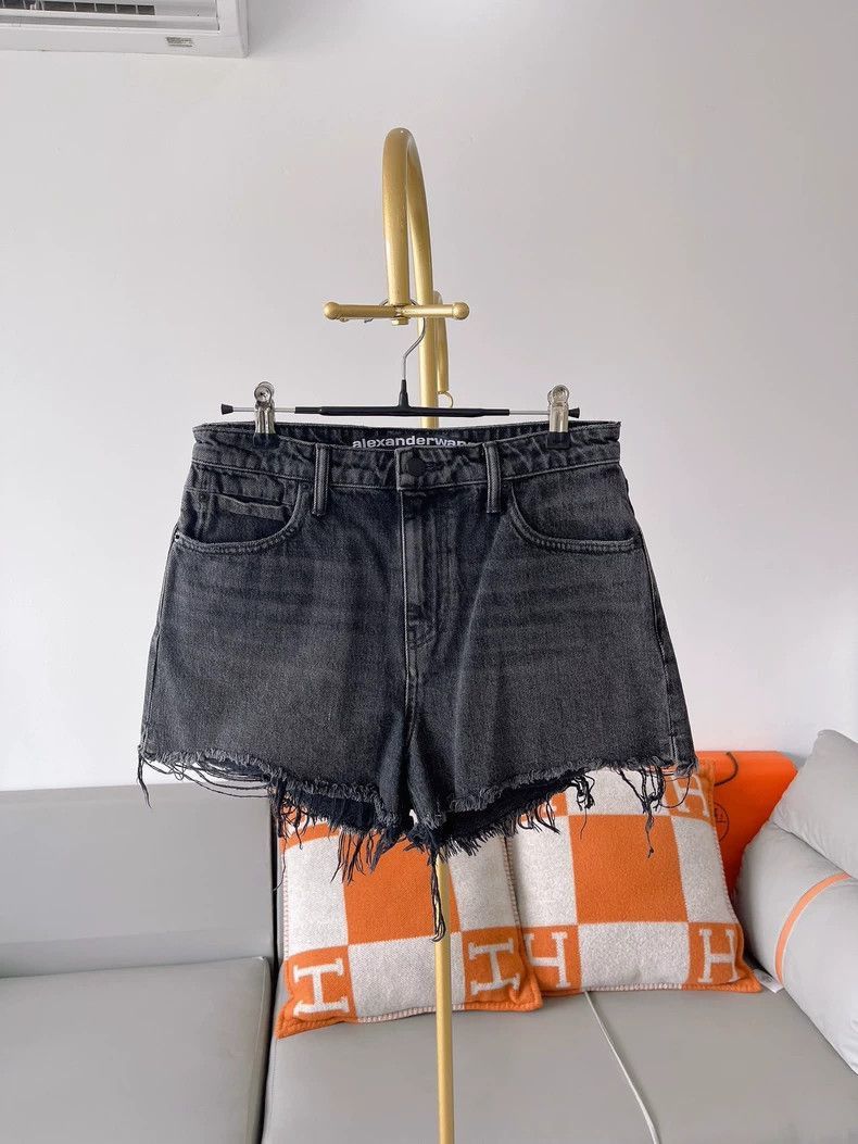 Alexander Wang Alexander Wang Black Denim Shorts- Size 28" / US 6 / IT 42 - 1 Thumbnail