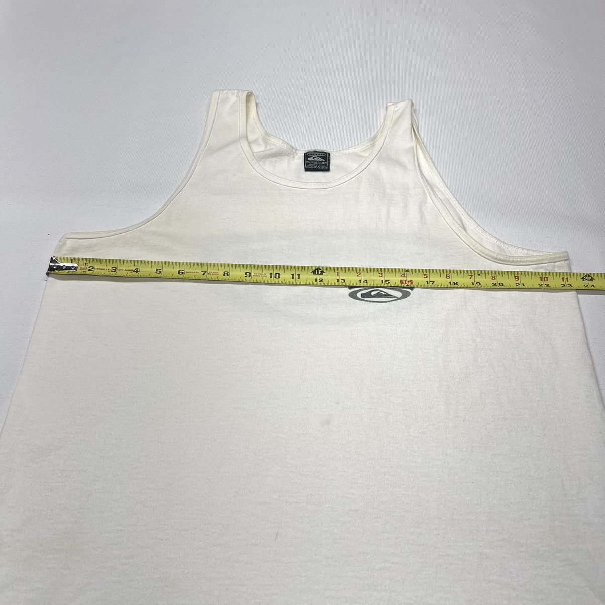 Quiksilver × Vintage Quiksilver Tee Shirt White Sleeveless Tank Graphic Logo Size US XL / EU 56 / 4 - 22 Thumbnail
