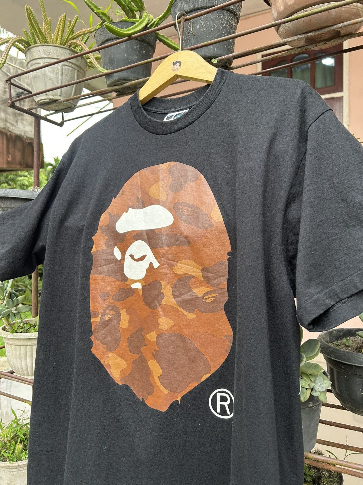 Bape Tshirt BAPE Big Logo Size US XL / EU 56 / 4 - 5 Thumbnail