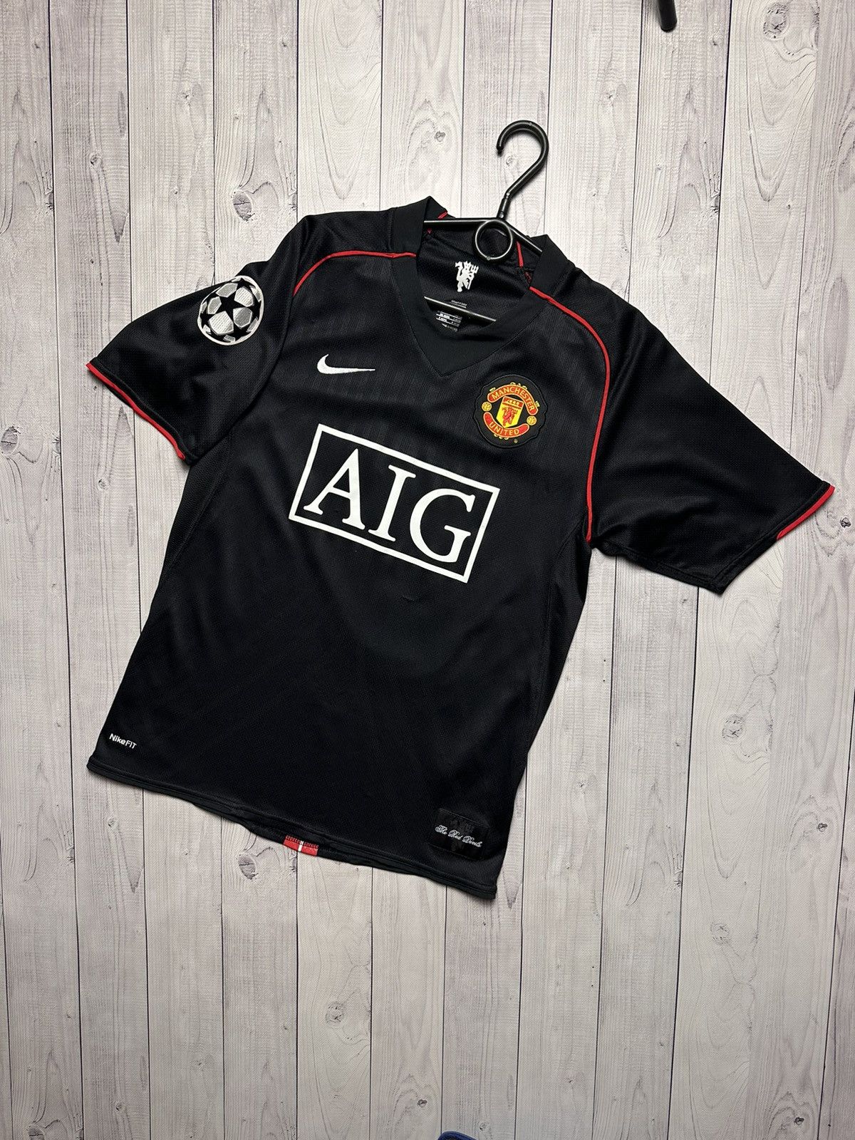 Nike Vintage Nike Manchester United 17 Nani soccer jersey size S Size US S / EU 44-46 / 1 - 2 Thumbnail