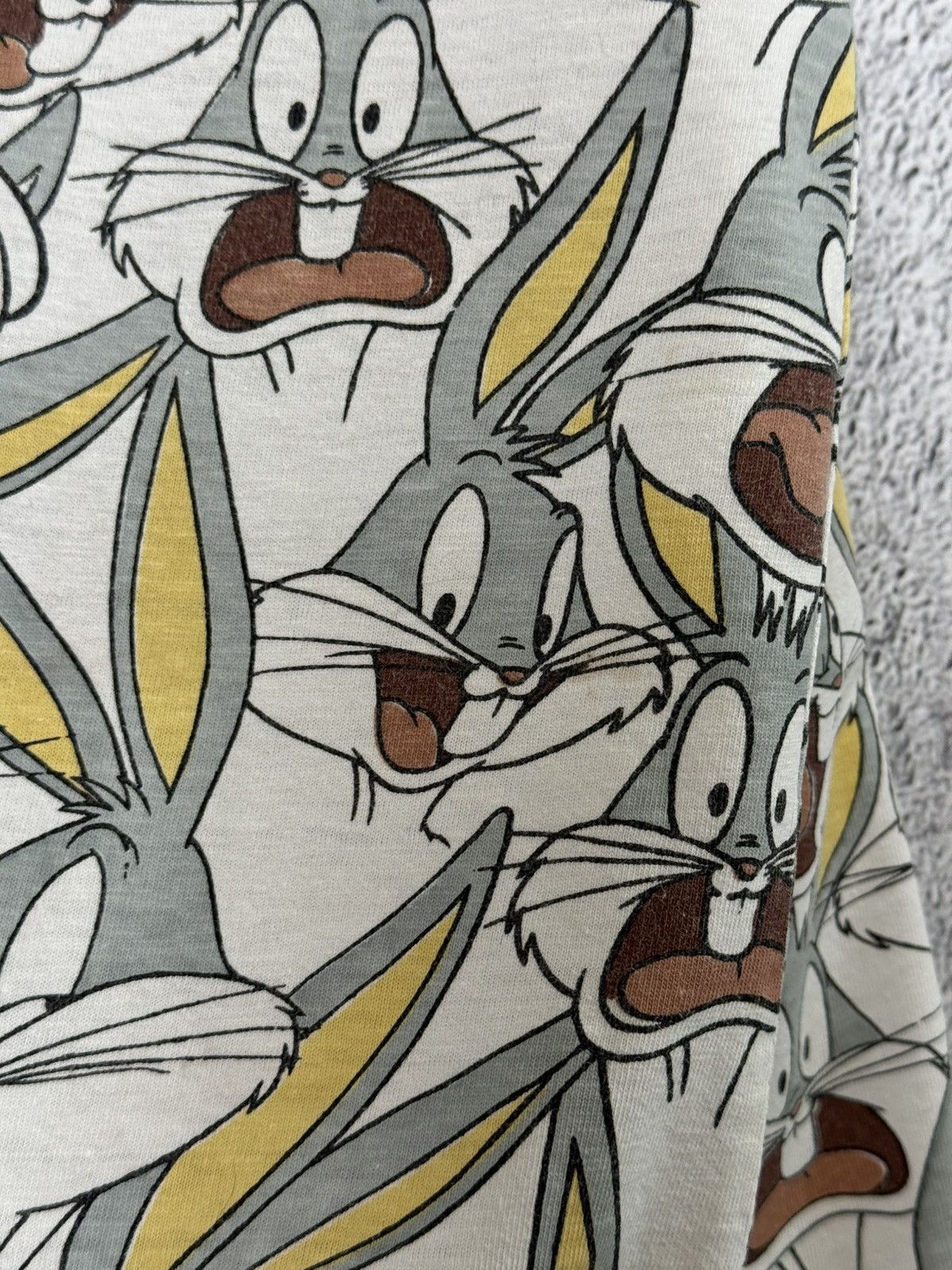 Warner Bros Vintage Bugs Bunny All Over Print T-Shirt Looney Tunes Tee Size US XL / EU 56 / 4 - 24 Thumbnail