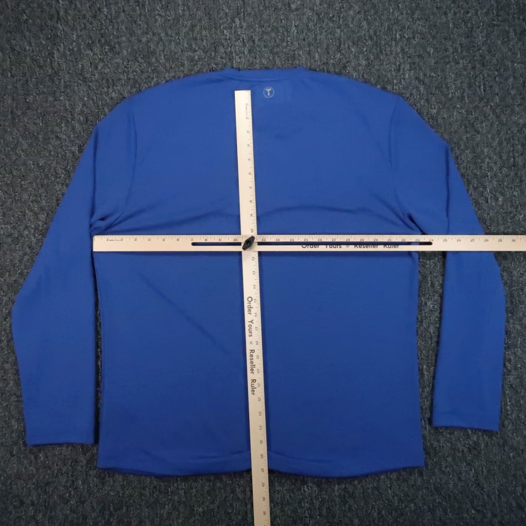 Vintage Twillory Shirt Mens 2XL Blue Long Sleeve Henley Pullover Athletic Casual Activewear 2XL Mens Blue Long Sleeve Henley Pullover Twillory Shirt Size US XXL / EU 58 / 5 - 6 Thumbnail