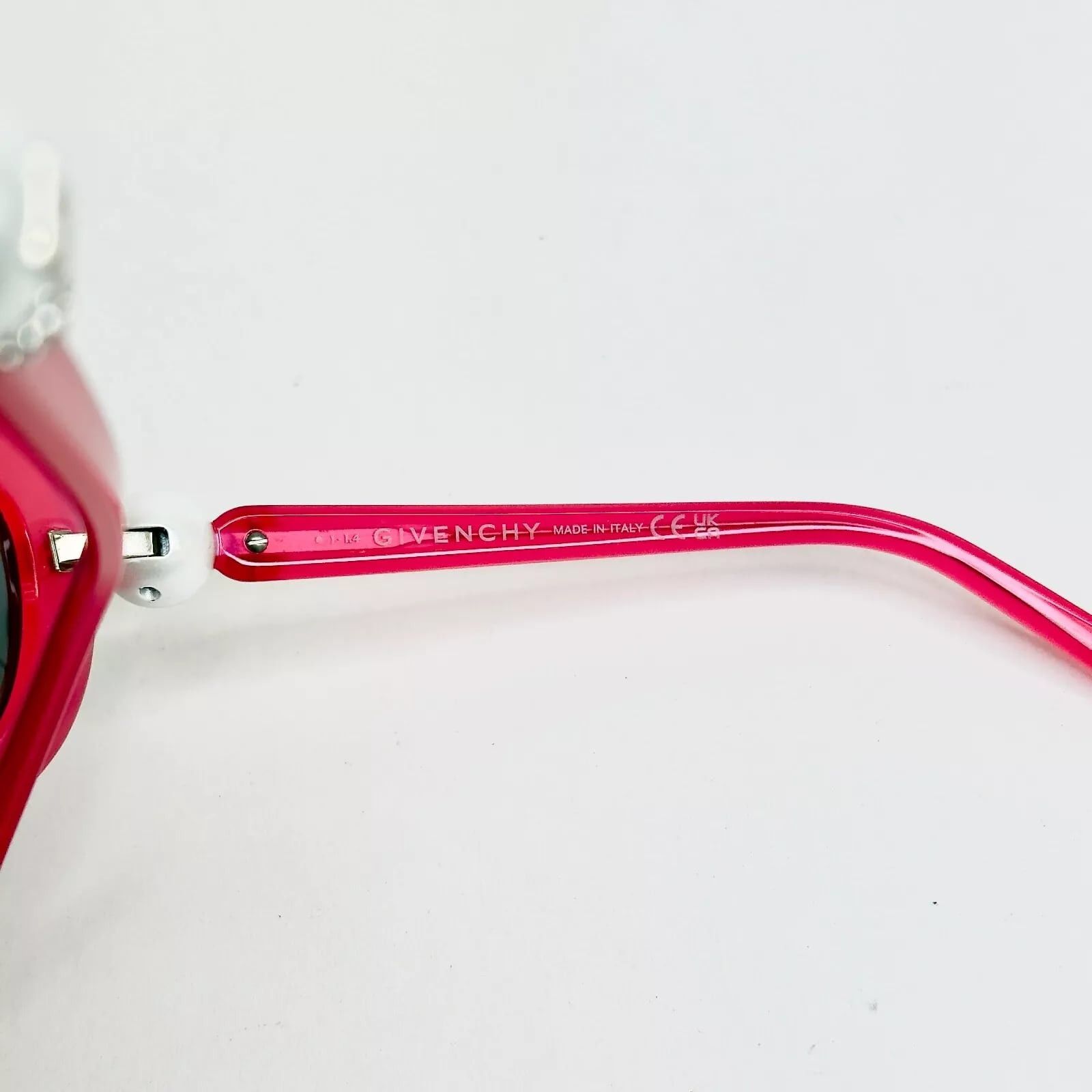 Givenchy GIVENCHY 4G PEARL 40070 Pink Fuxia GV40070U Wrap Sunglasses Size ONE SIZE - 9 Thumbnail