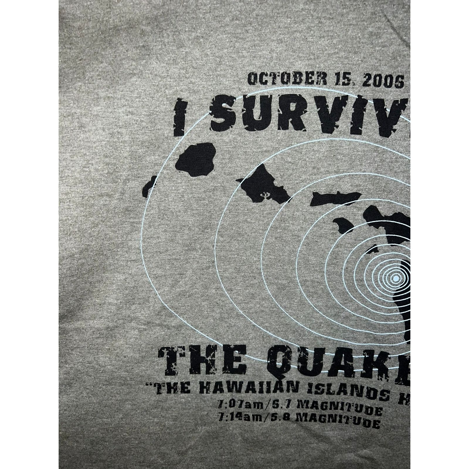 Vintage Vintage Crazy Shirts I Survived The Quakes Shirt Tee 2005 L Size US L / EU 52-54 / 3 - 10 Thumbnail