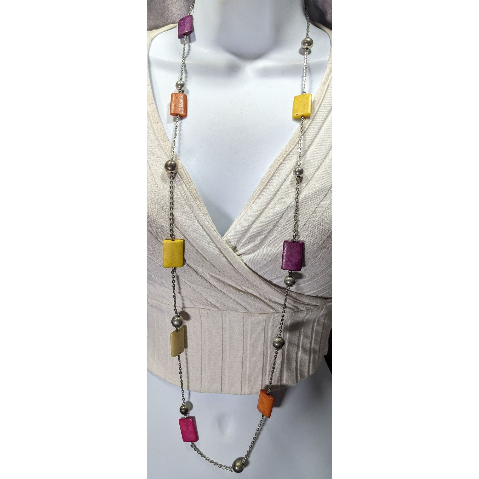 Other Vintage Rainbow And Stone Silver Tone Station Necklace Size ONE SIZE - 2 Thumbnail