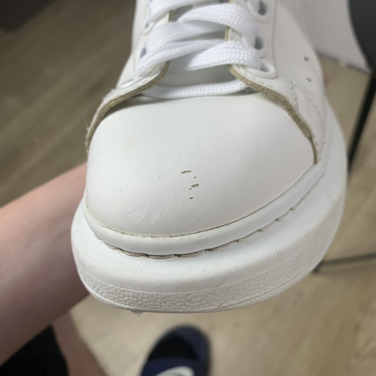 Alexander McQueen Alexander Mcqueen White Leather Sneakers Shoes Size 38 Italy Size US 8 / IT 38 - 16 Thumbnail