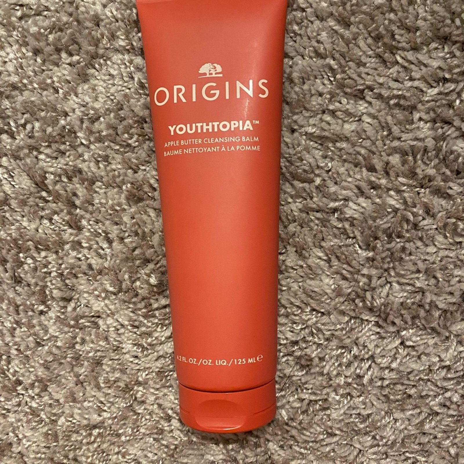 Original Paperbacks Origins apple derived ingredients to plump firm smooth skin. Size ONE SIZE - 1 Thumbnail