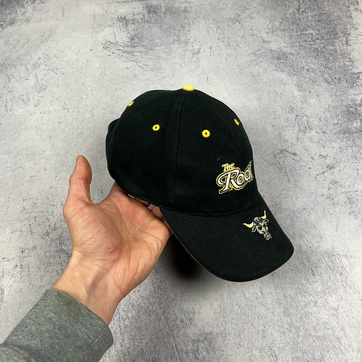 Vintage Vintage WWF The Rock rare wrestlemania cap 2001 Size ONE SIZE - 4 Thumbnail