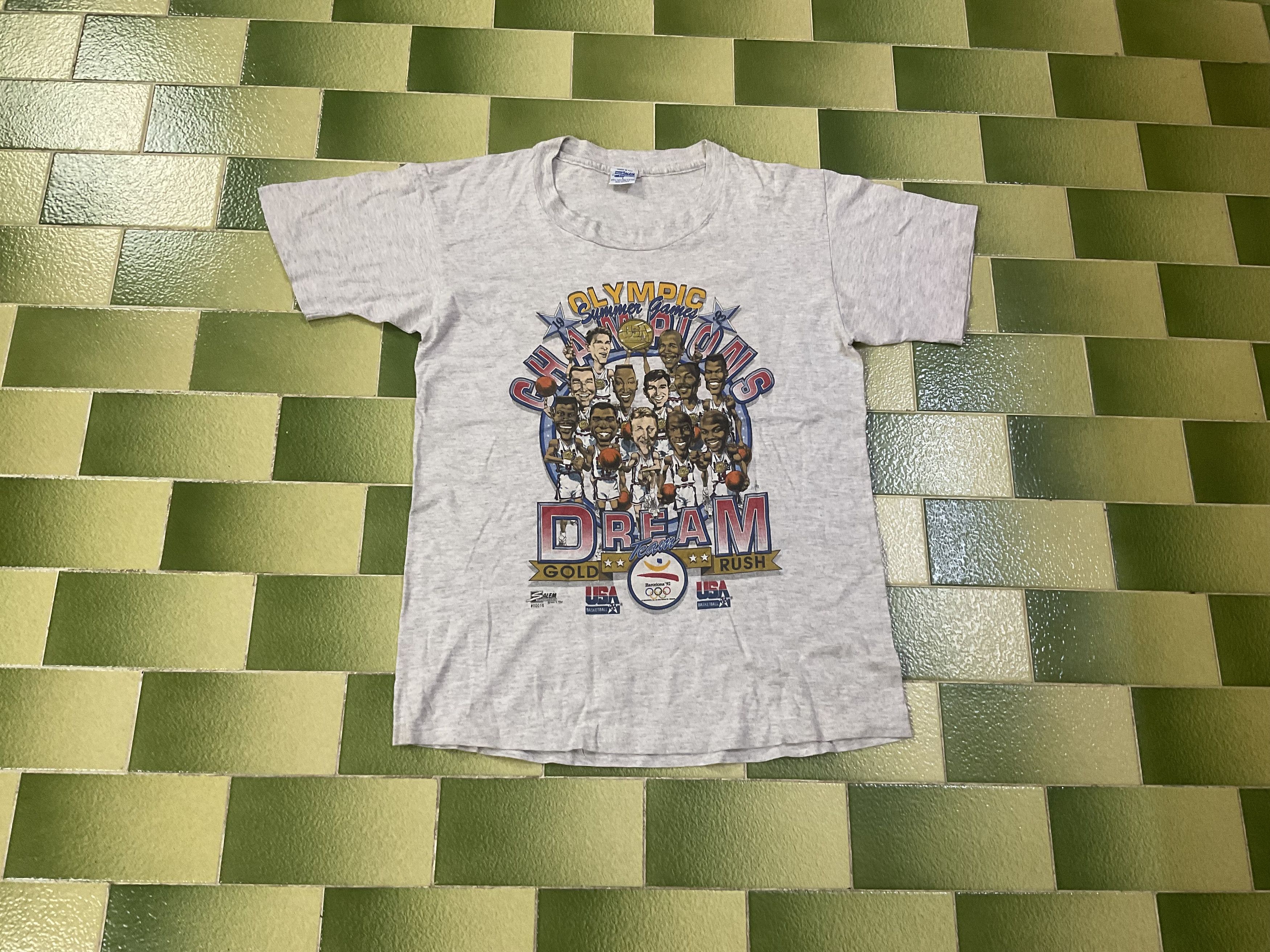 Vintage 1992 USA Basketball Olympics Dream Team T-Shirt