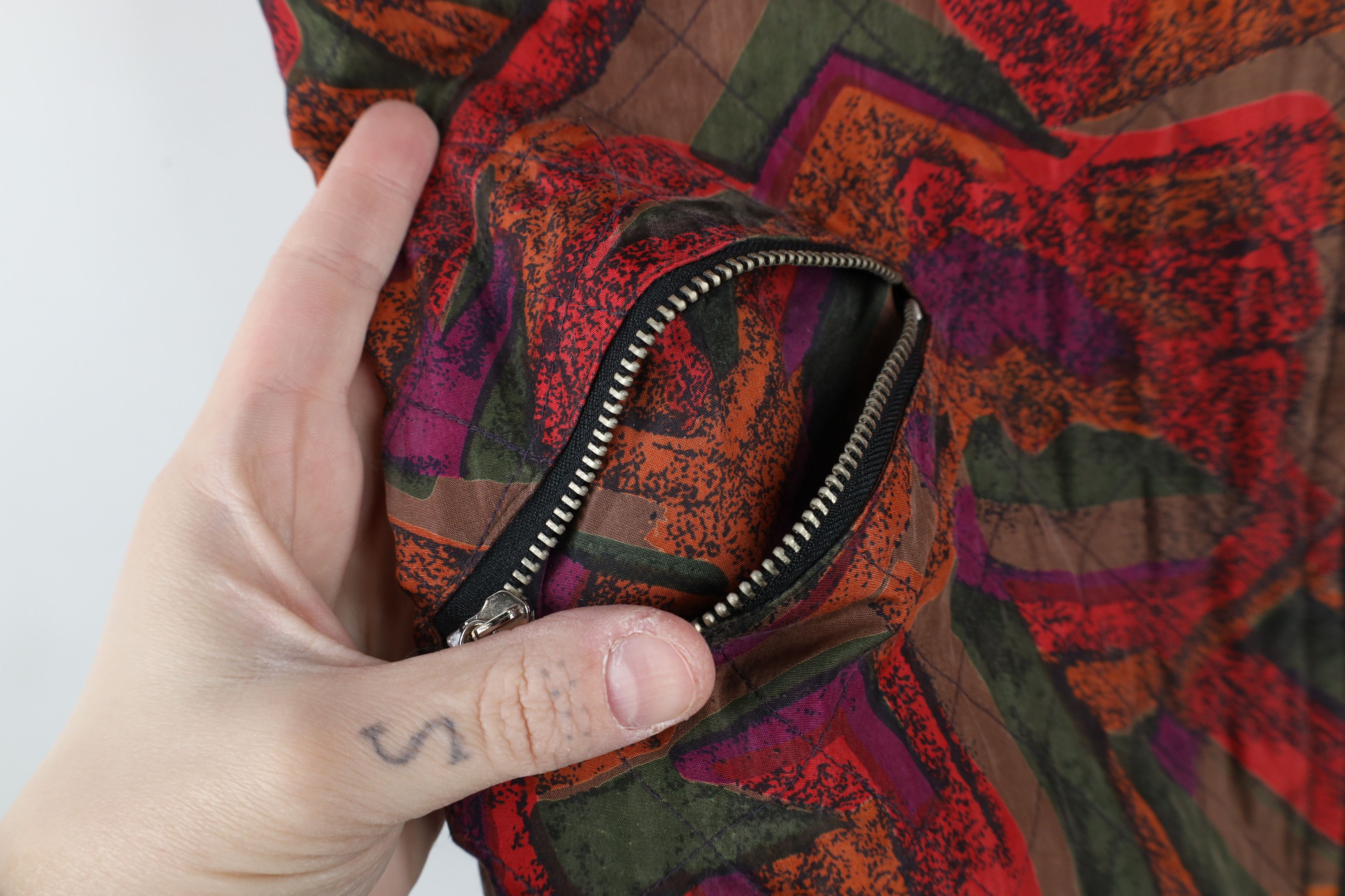 Vintage Vintage 90s Streetwear Silk Quilted Full Zip Vest Jacket Size S / US 4 / IT 40 - 6 Thumbnail
