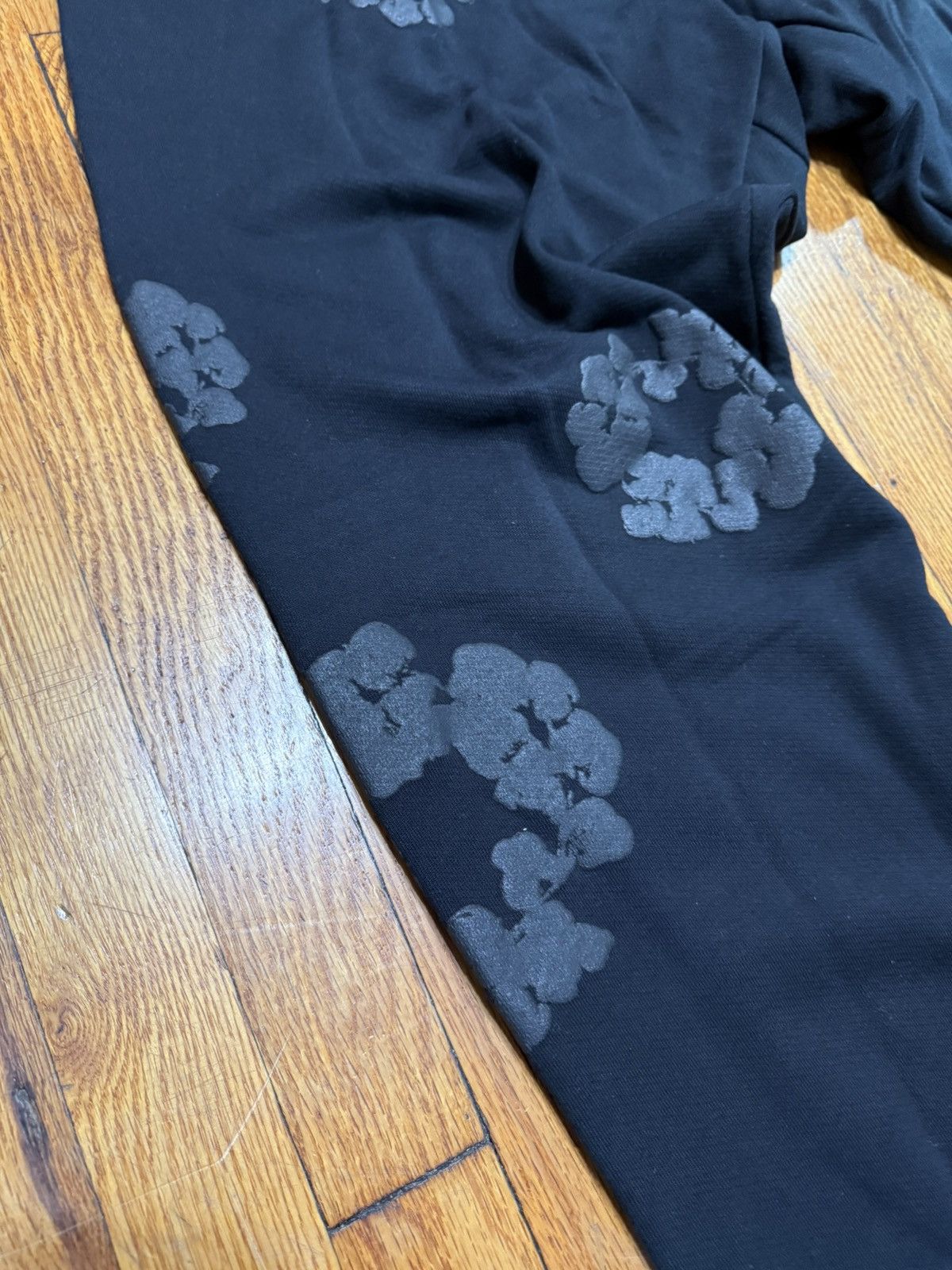 DENIM TEARS Denim Tears Monochrome Sweatpants Size XXL Size US 38 / EU 54 - 4 Thumbnail