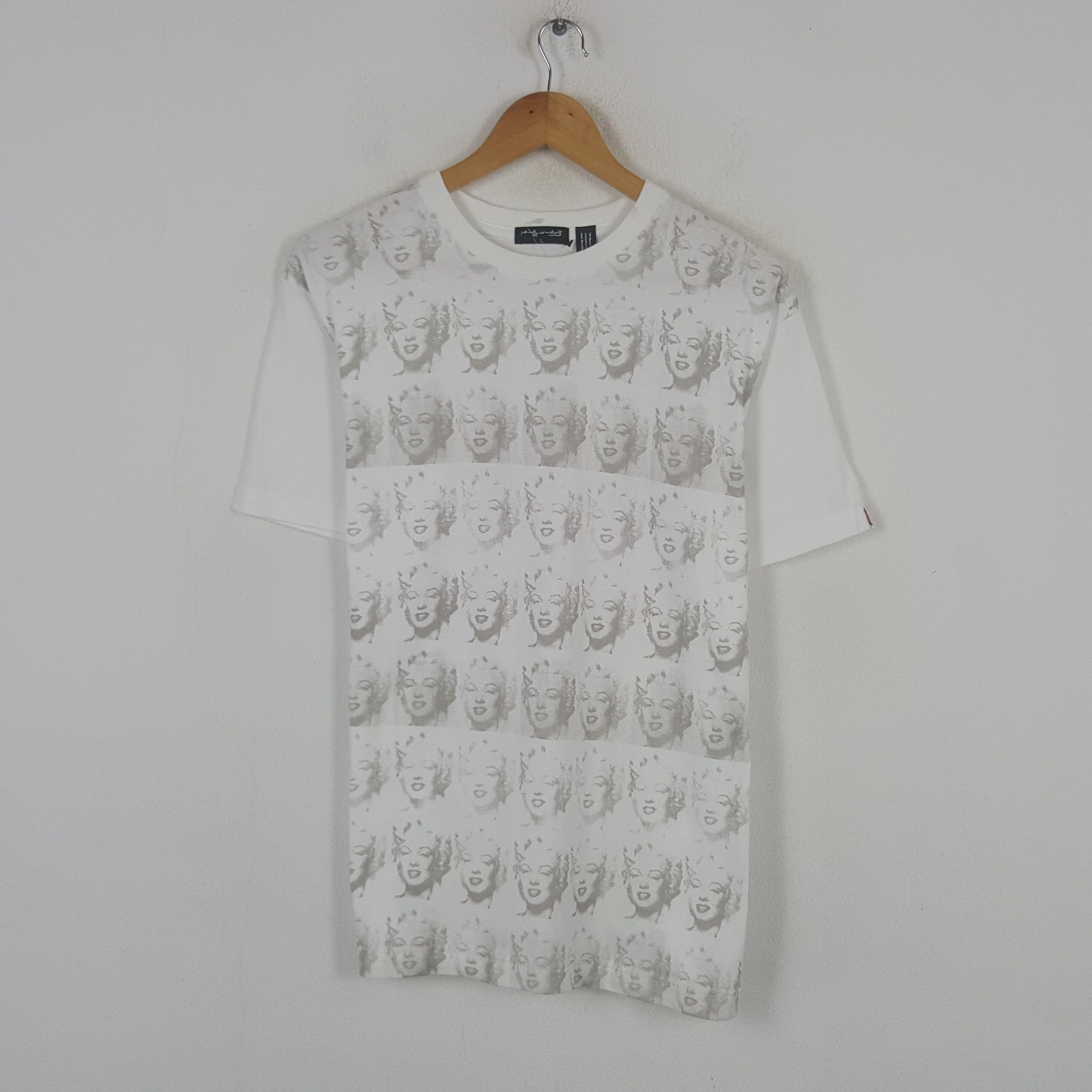 Uniqlo Vintage Andy Warhol Japanese Brand Monogram T-shirt RR19 Size US L / EU 52-54 / 3 - 1 Thumbnail