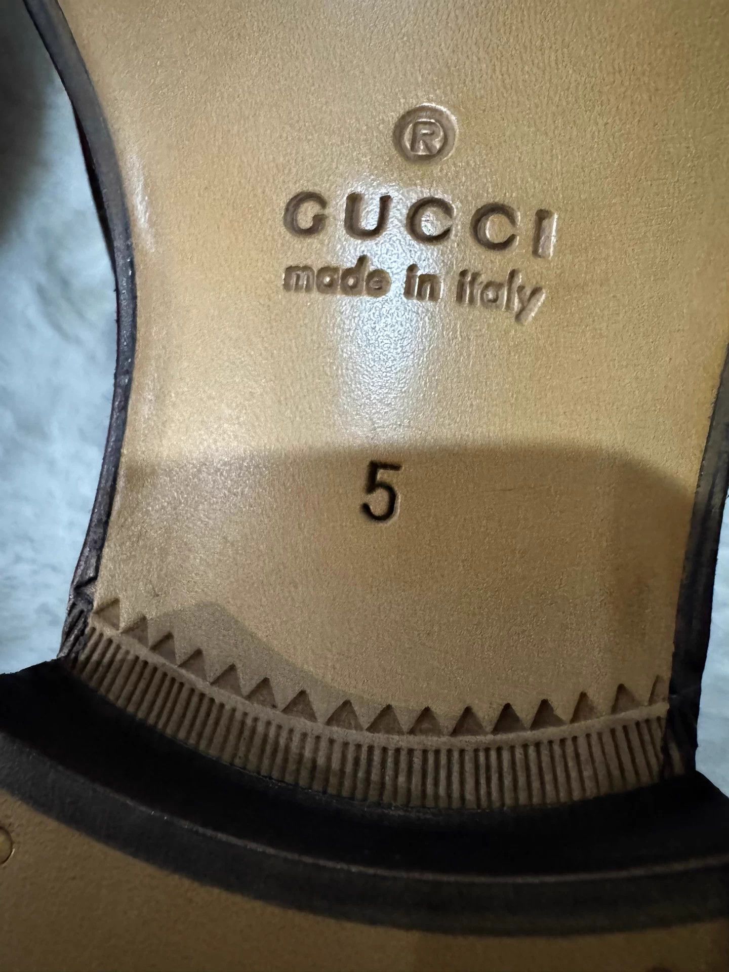 Gucci Gucci Embossed Chain Leather Loafer UK5 New Size US 7.5 / IT 37.5 - 6 Thumbnail