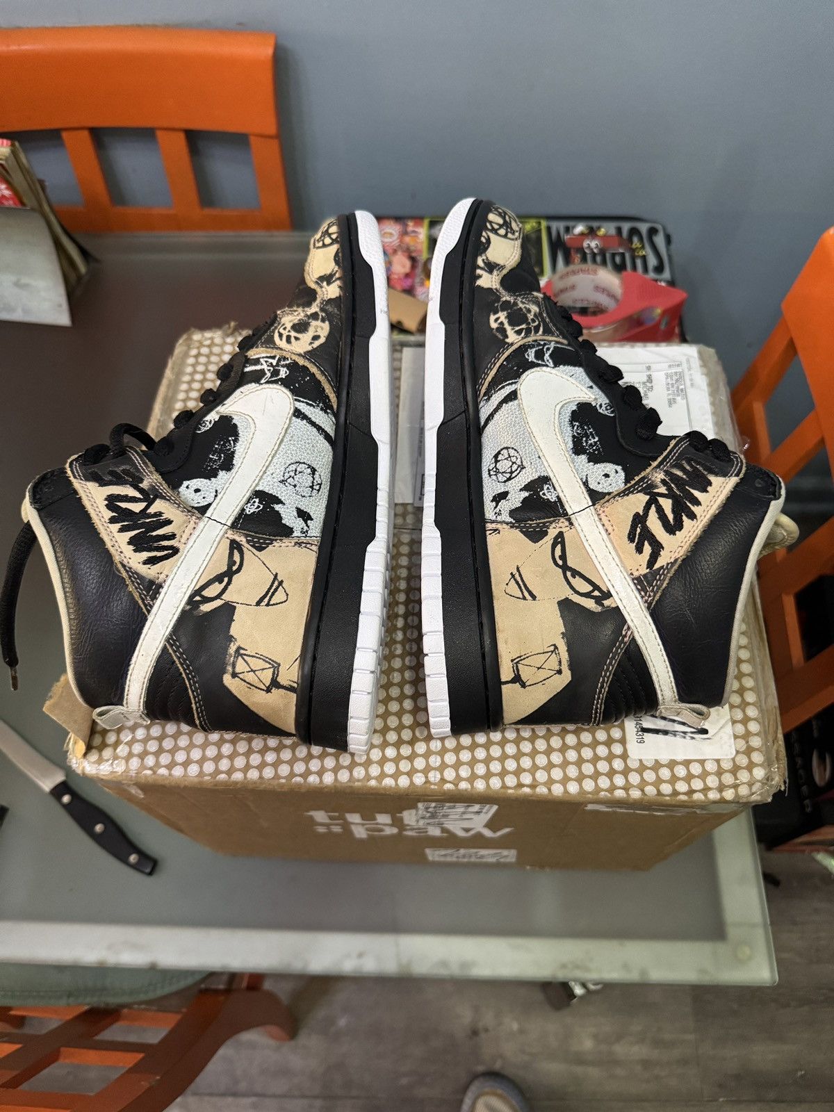 Nike NIKE SB UNKLES PROFESSIONALLY RESOLED SZ 9 Size US 9 / EU 42 - 5 Thumbnail
