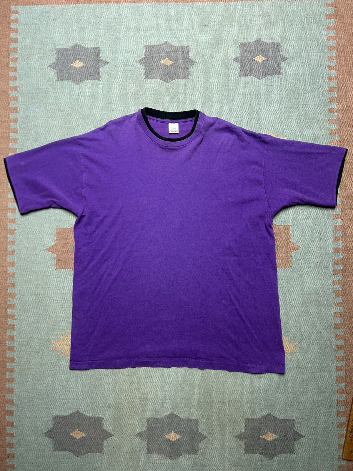 Vintage Vtg 90s blank t shirt fruit of the loom plum soft cotton XL Size US XL / EU 56 / 4 - 1 Thumbnail