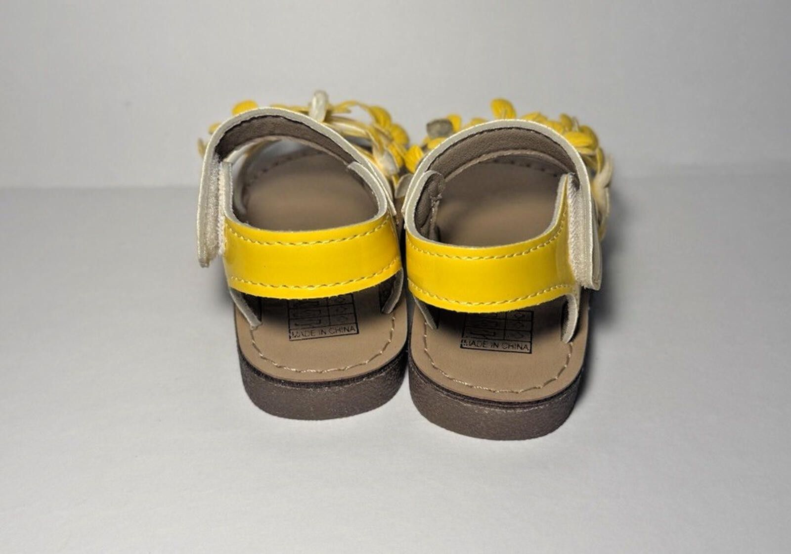 Shein Baby Hook & Loop Walking Sandals Open Toe Flowers Yelllow Size US 5 / EU 37 - 3 Thumbnail