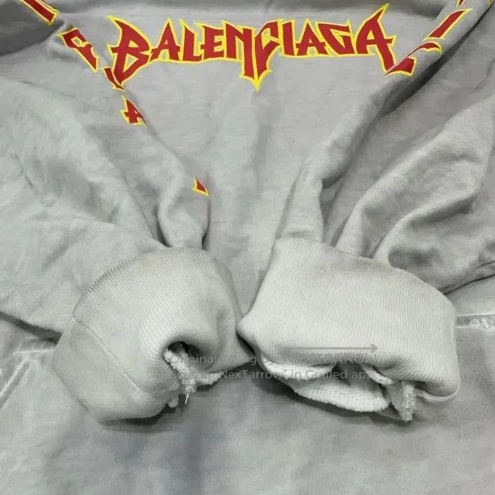 Balenciaga Balenciaga Logo Print Hoodie for Men. Size US M / EU 48-50 / 2 - 6 Thumbnail