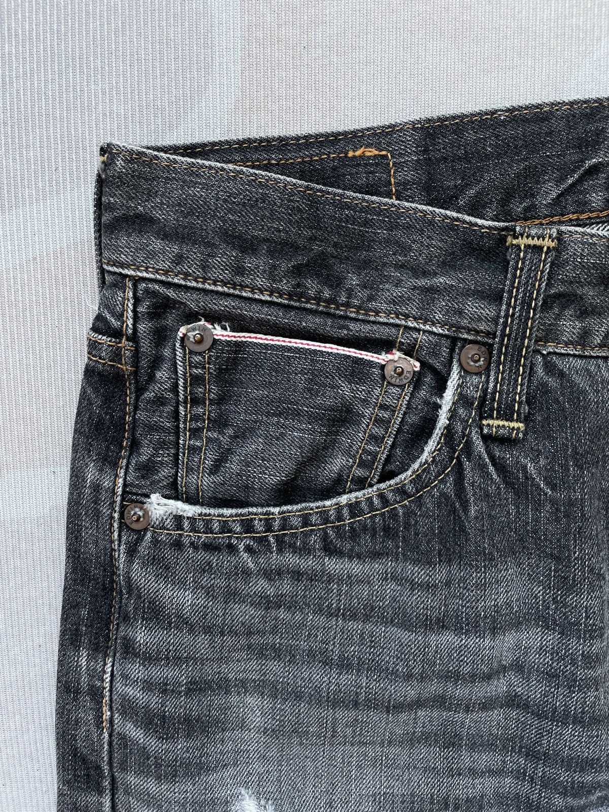Edwin × Salvage × Vintage Edwin 505 Selvedge Jeans (P86) Size US 28 / EU 44 - 8 Thumbnail