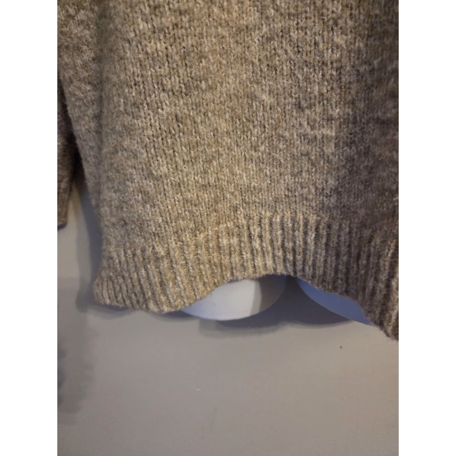 Vintage Pink Clover Gray Soft Cozy Ribbed Knit Hem Sweater Womens XL Shirt Adult Regular Gray Pullover Crew Neck Long Sleeve Knit Wool-like Qualities? Size XL / US 12-14 / IT 48-50 - 4 Thumbnail