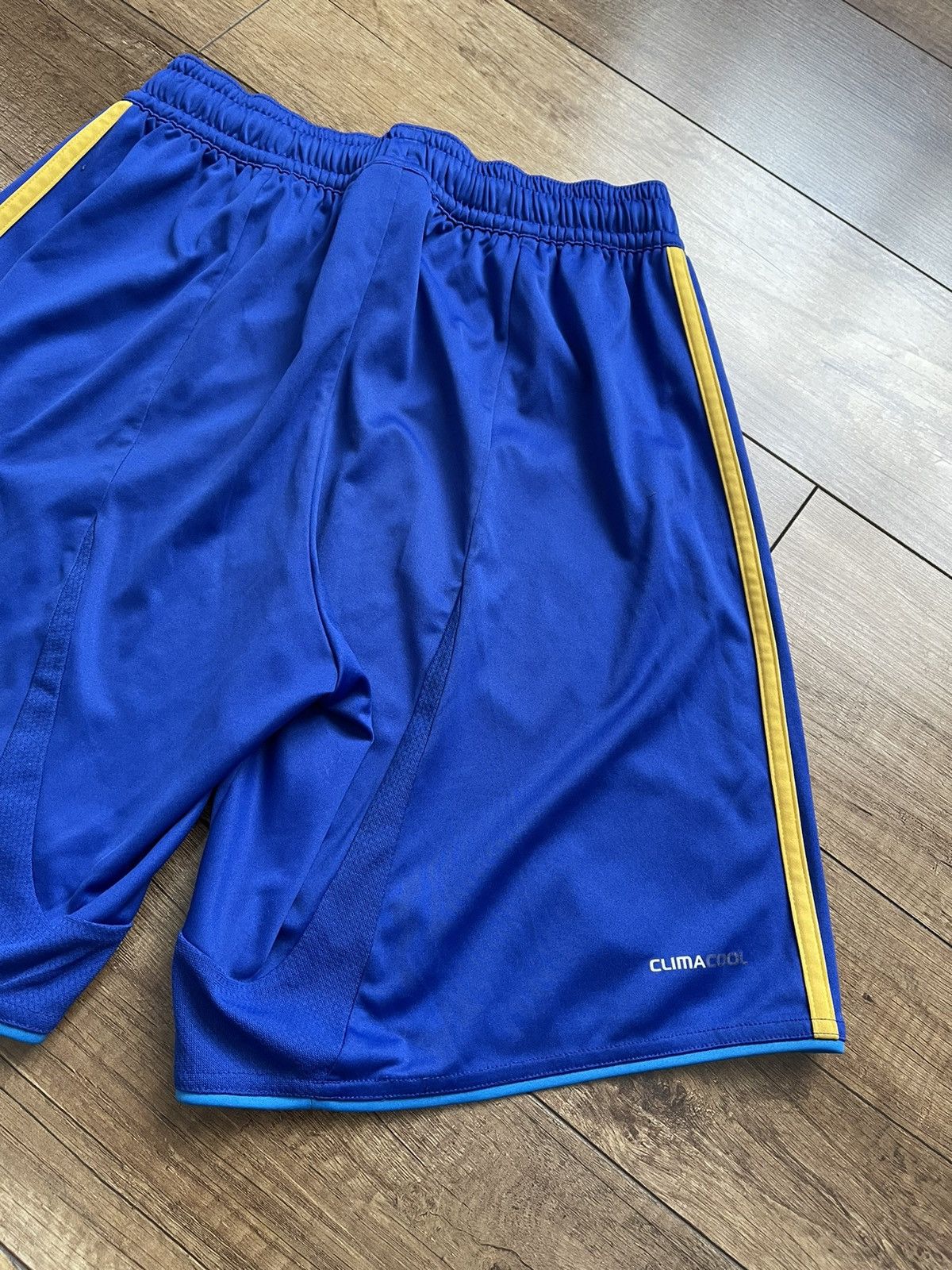 Adidas 2012 Adidas Ukraine Vintage Soccer Suit Jersey And Shorts Size US S / EU 44-46 / 1 - 17 Thumbnail