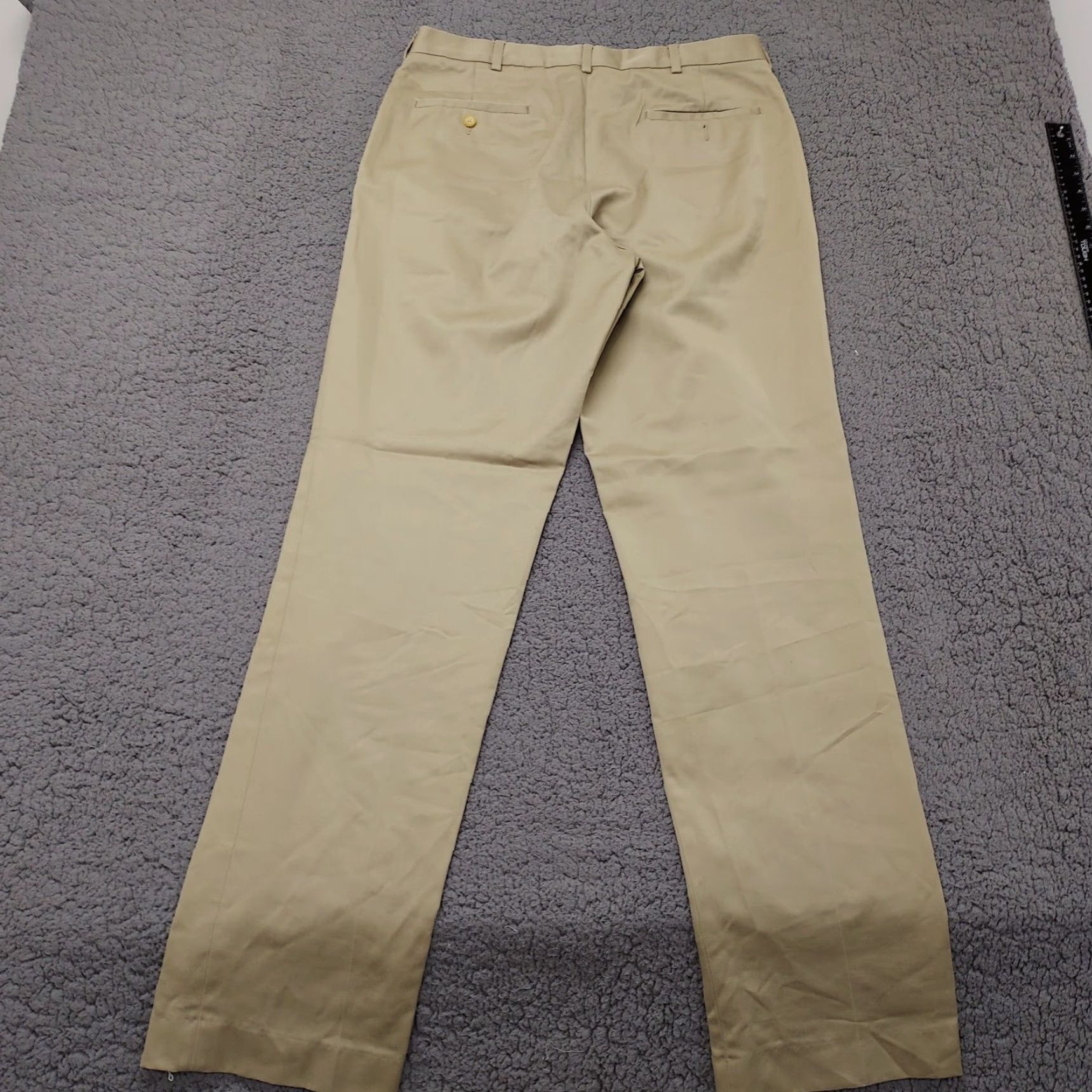Lands' End Lands' End Pants Men’s 33 Khaki Tailored Fit Regular 33x33.5 Flat Front Straight Leg Zip Hook & Eye Pockets Machine Washable Beig e (Flaw) Size US 33 - 3 Thumbnail