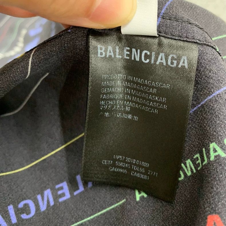 Balenciaga Balenciaga size 34 Black bullet-screen monogrammed shirt j Size S / US 4 / IT 40 - 7 Thumbnail