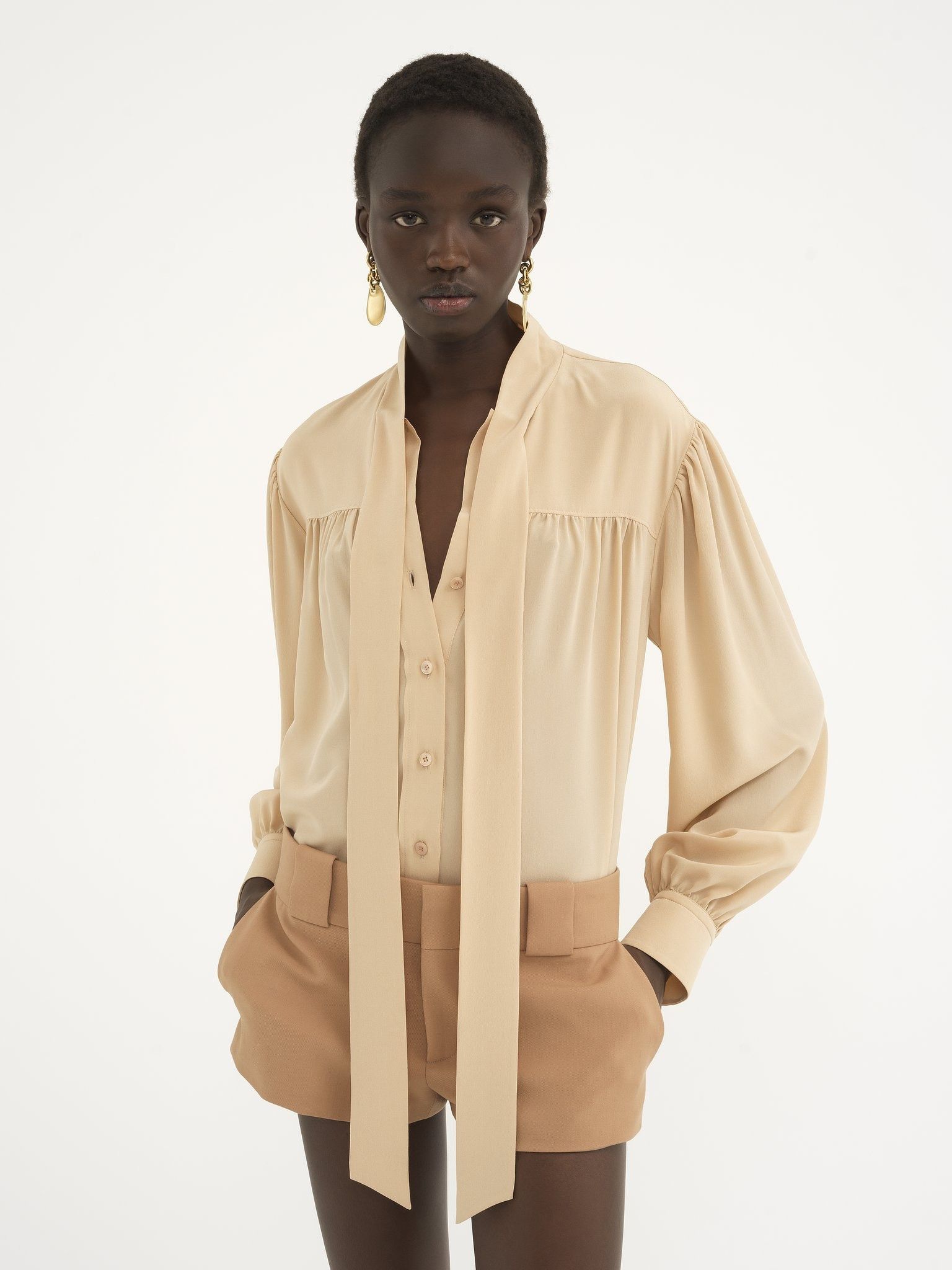 Chloe o1loc1c11025 Lavallier Blouse in Cameo Rose Size M / US 6-8 / IT 42-44 - 3 Thumbnail