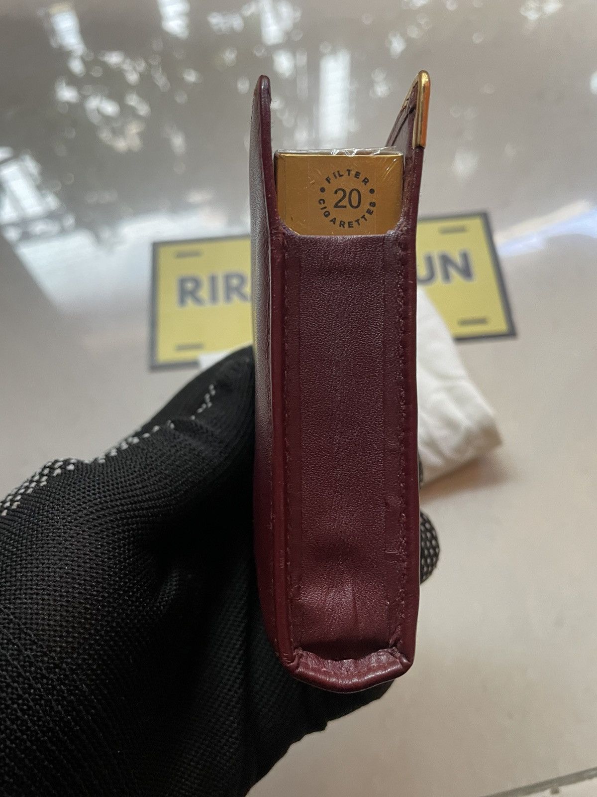 cartier cigarettes price in usa where to buy  une poque, Cartier faisait des cigarettes., Oui, Cartier., Annes 5070 : fumer n'est pas un vice, c'est un statut., Et quand le luxe s'en mle, la Cartier Cigarette - Etsy