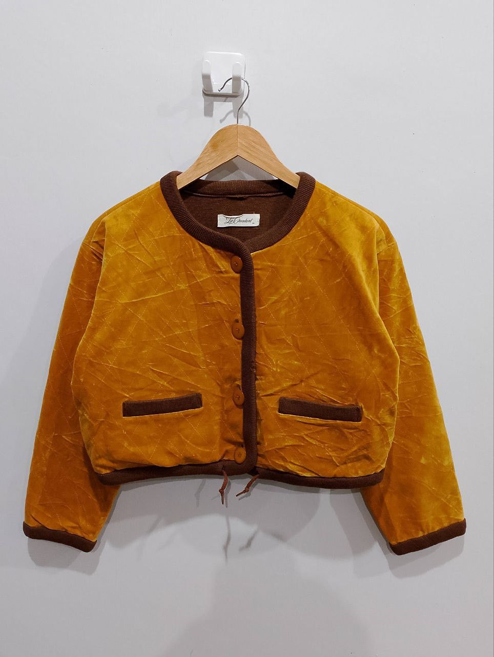 Japanese Brand LUI CHANTANT Japan Brown Velvet Cropped Jacket Size L / US 10 / IT 46 - 1 Thumbnail