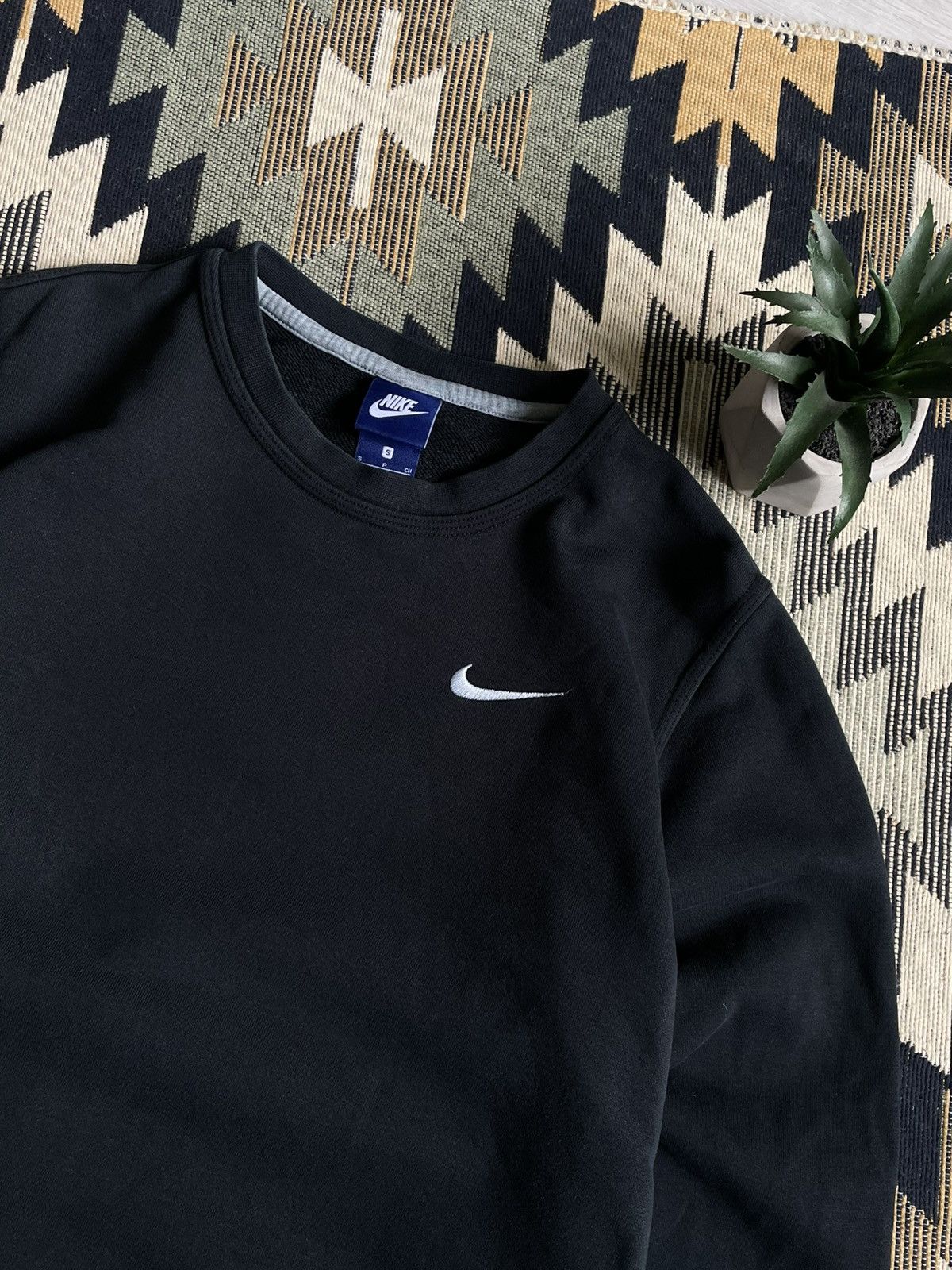 Other Vintage Nike Y2K Basic Logo Sweatshirt Size US S / EU 44-46 / 1 - 5 Thumbnail