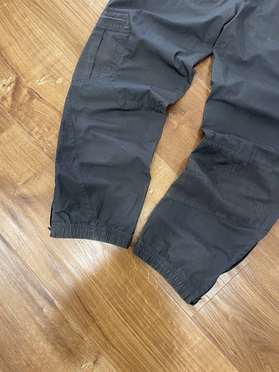 Nike × Vintage Vintage Nike Cargo Y2K Swoosh Drill Nylon Pants Joggers Size US 32 / EU 48 - 10 Thumbnail