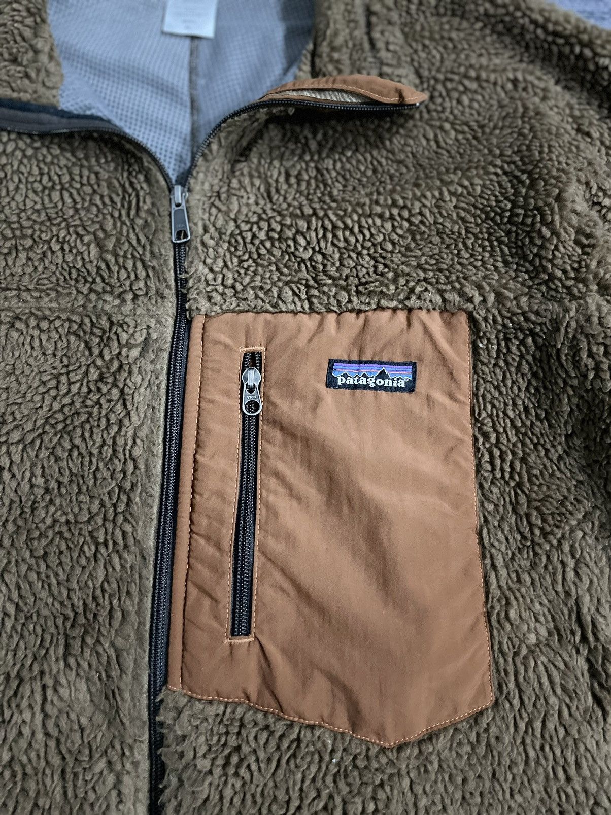 Patagonia Vintage Patagonia Retro X Deep Pile Fleece Jacket Size US XL / EU 56 / 4 - 8 Thumbnail