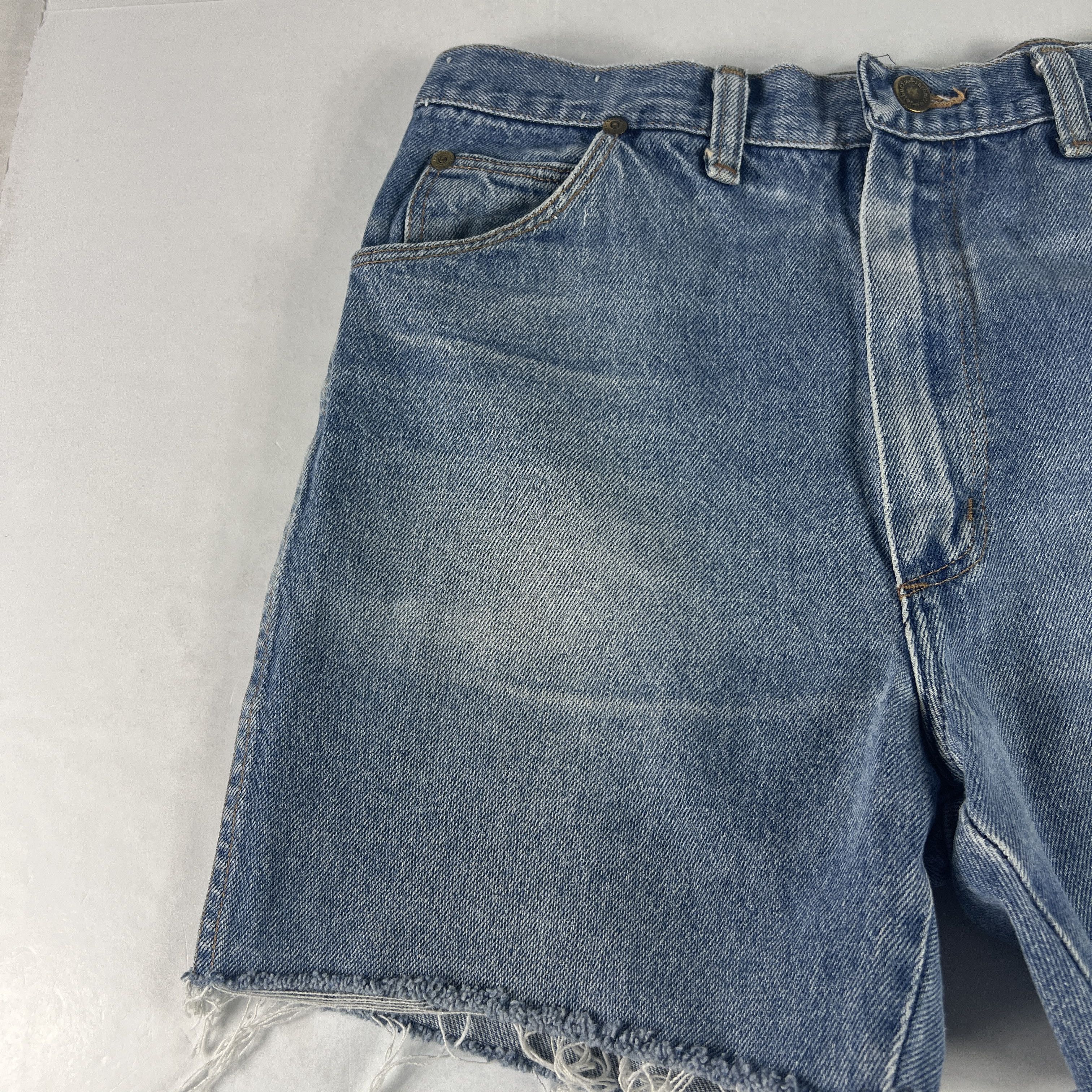 Wrangler VTG Wrangler Shorts Faded Cut Off Denim Jorts Talon Zipper Size US 30 / EU 46 - 3 Thumbnail