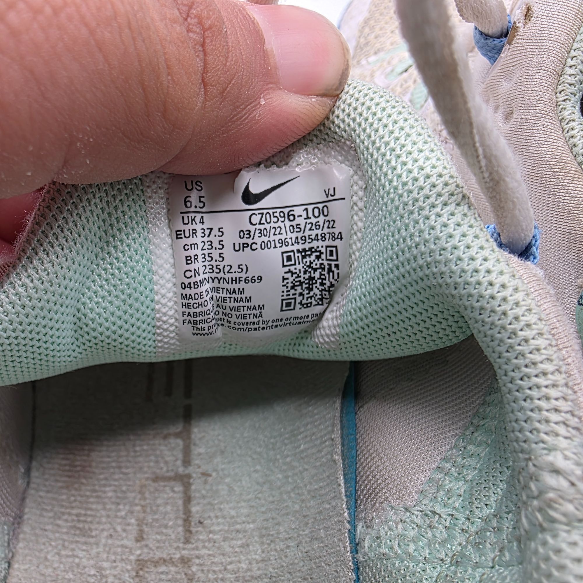 Nike Nike Free Metcon 4 Womens Size 6.5 White Mint Foam Sneaker S Size US 6.5 / EU 39-40 - 9 Thumbnail