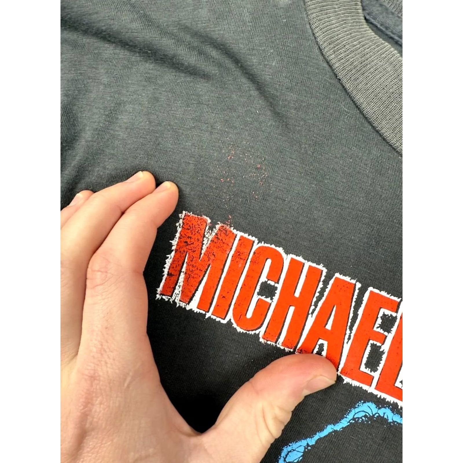 Vintage VINTAGE Michael Jackson T-Shirt 80s 90s Boyfriend Fit Crew Neck Short Sleeve Black Size M Mens Shirt Pop Logo Decade 80s 90s Size US M / EU 48-50 / 2 - 7 Thumbnail
