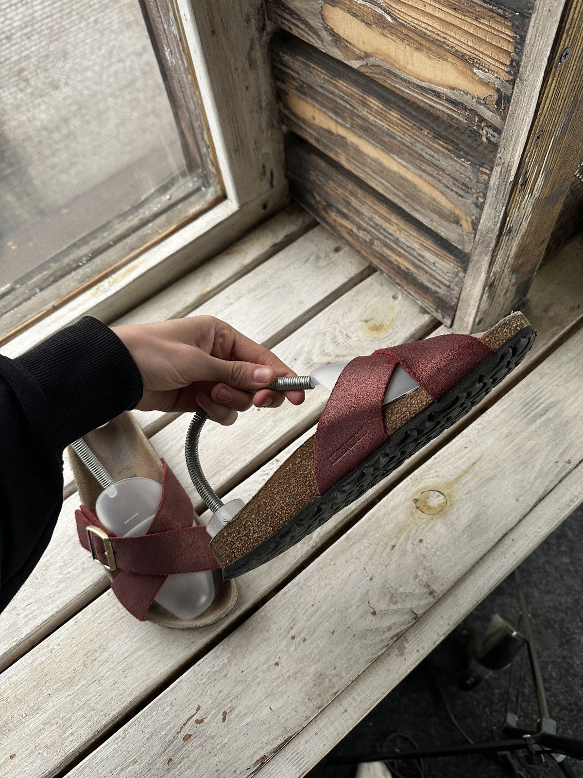 Birkenstock 🚨Vintage Birkenstock 38 dark red Luxe Sandals rare slides Size US 8 / IT 38 - 9 Thumbnail