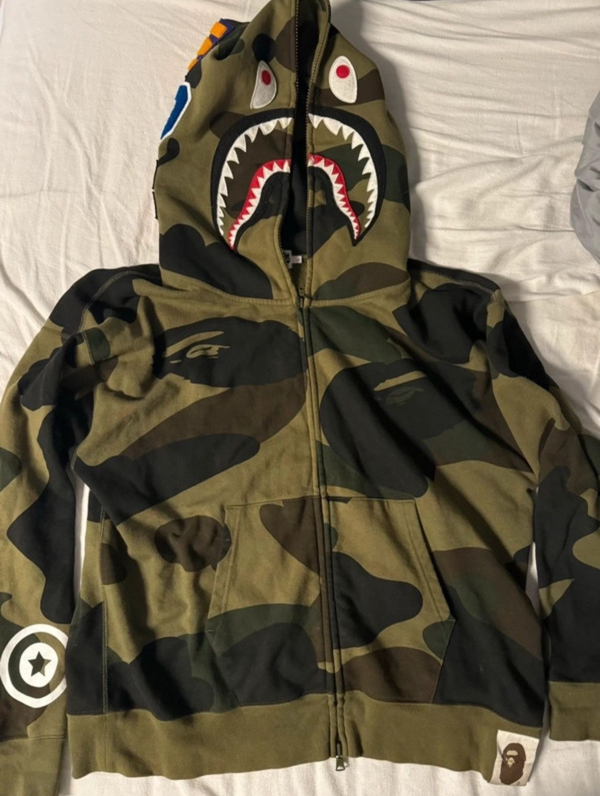 Bape 1st Camo Giant Shark Full Zip hoodie Size US L / EU 52-54 / 3 - 1 Thumbnail