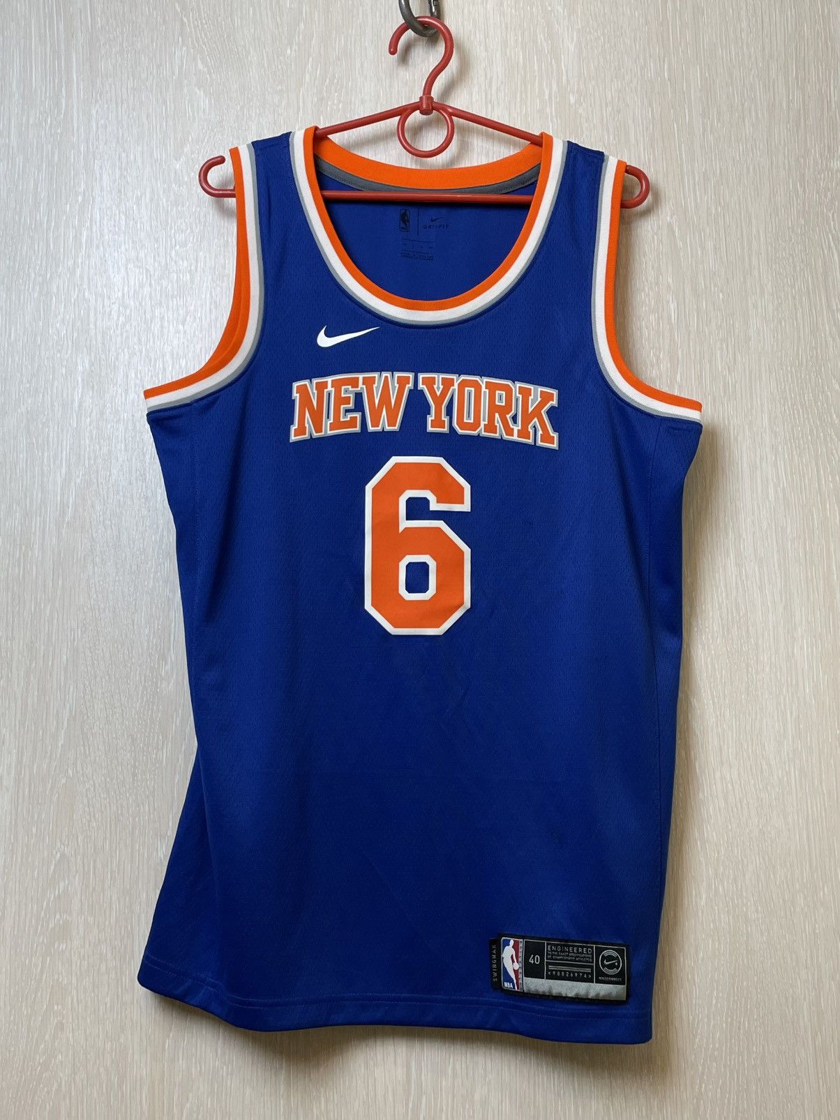 NBA NBA New York Knicks Porzingis Jersey Size US S / EU 44-46 / 1 - 1 Thumbnail
