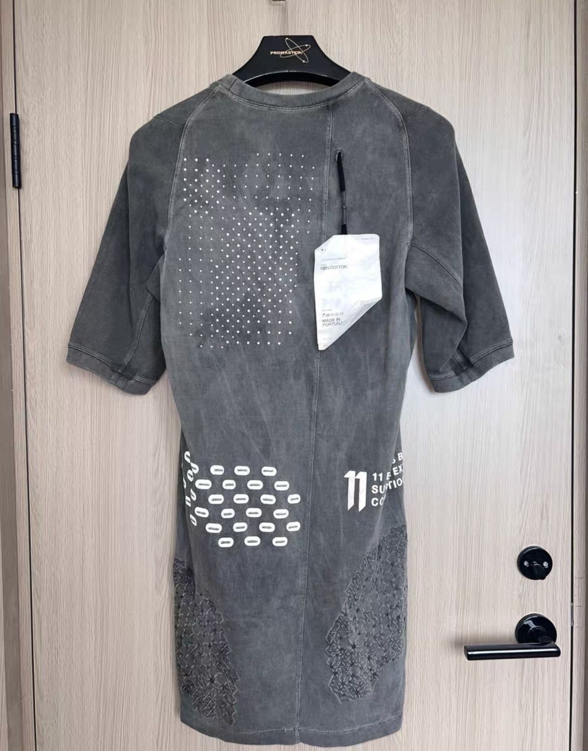 11 By Boris Bidjan Saberi 11ByBBS Washed Grey 3M Reflective Short-Sleeve T-Shirt Size US XXS / EU 40 - 1 Thumbnail