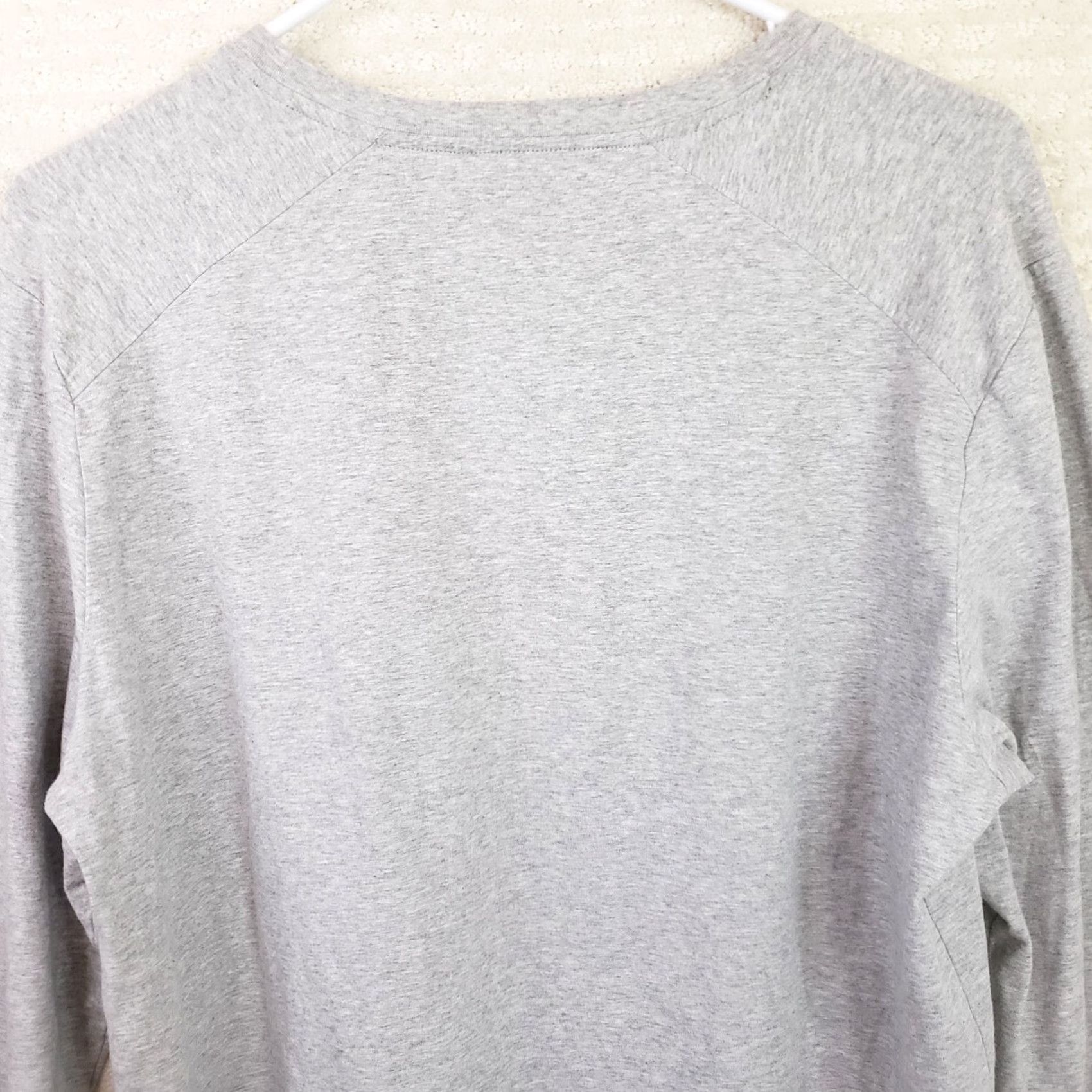 Kenneth Cole Kenneth Cole Knit Shirt Henley LS Men L Gray Concrete Heather 3 Button Logo Regular Knit Lightweight Everyday Comfort Modern Mens Size US L / EU 52-54 / 3 - 6 Thumbnail