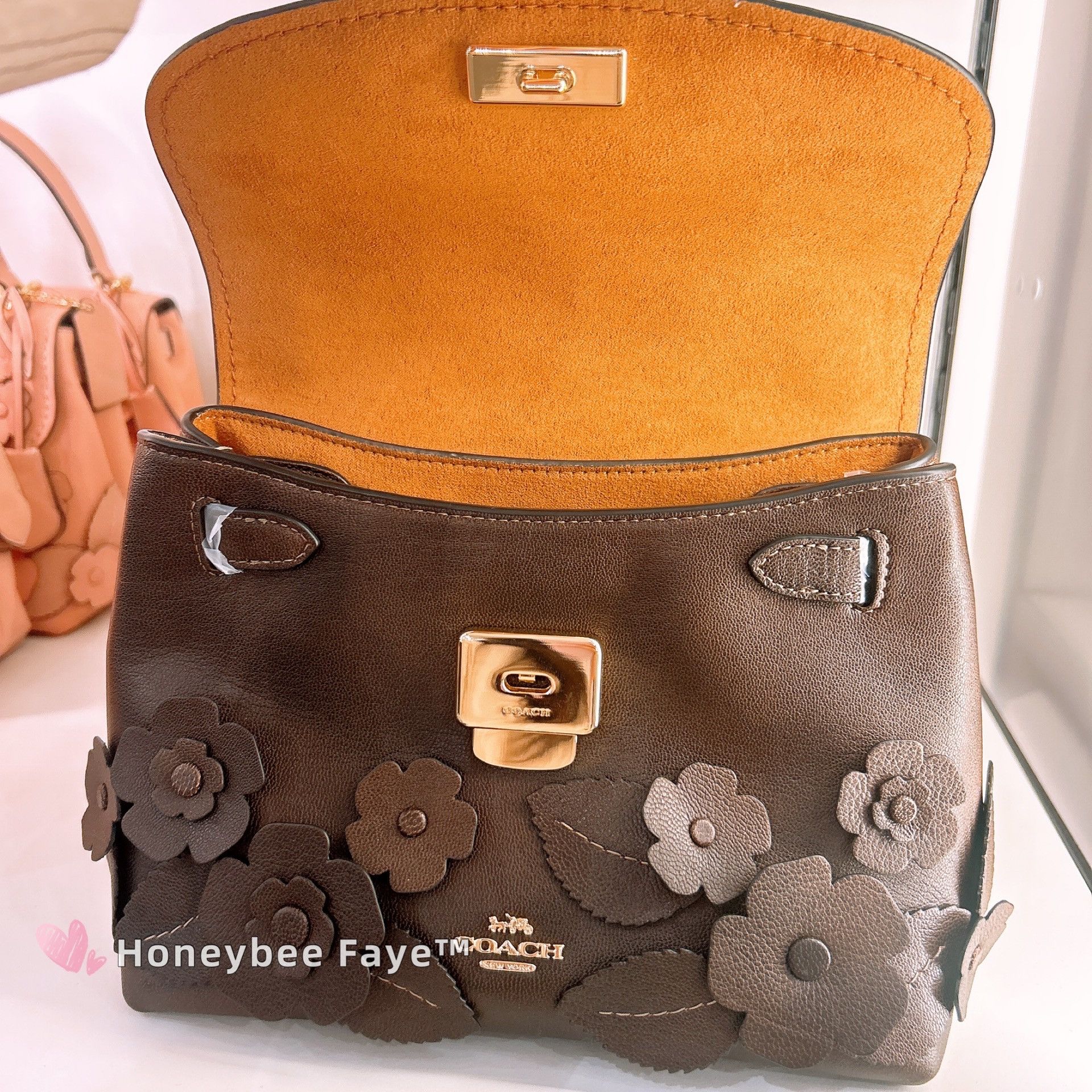 Coach NWT Coach Emory Top Handle Bag With Floral Applique CDY44 Size ONE SIZE - 5 Thumbnail