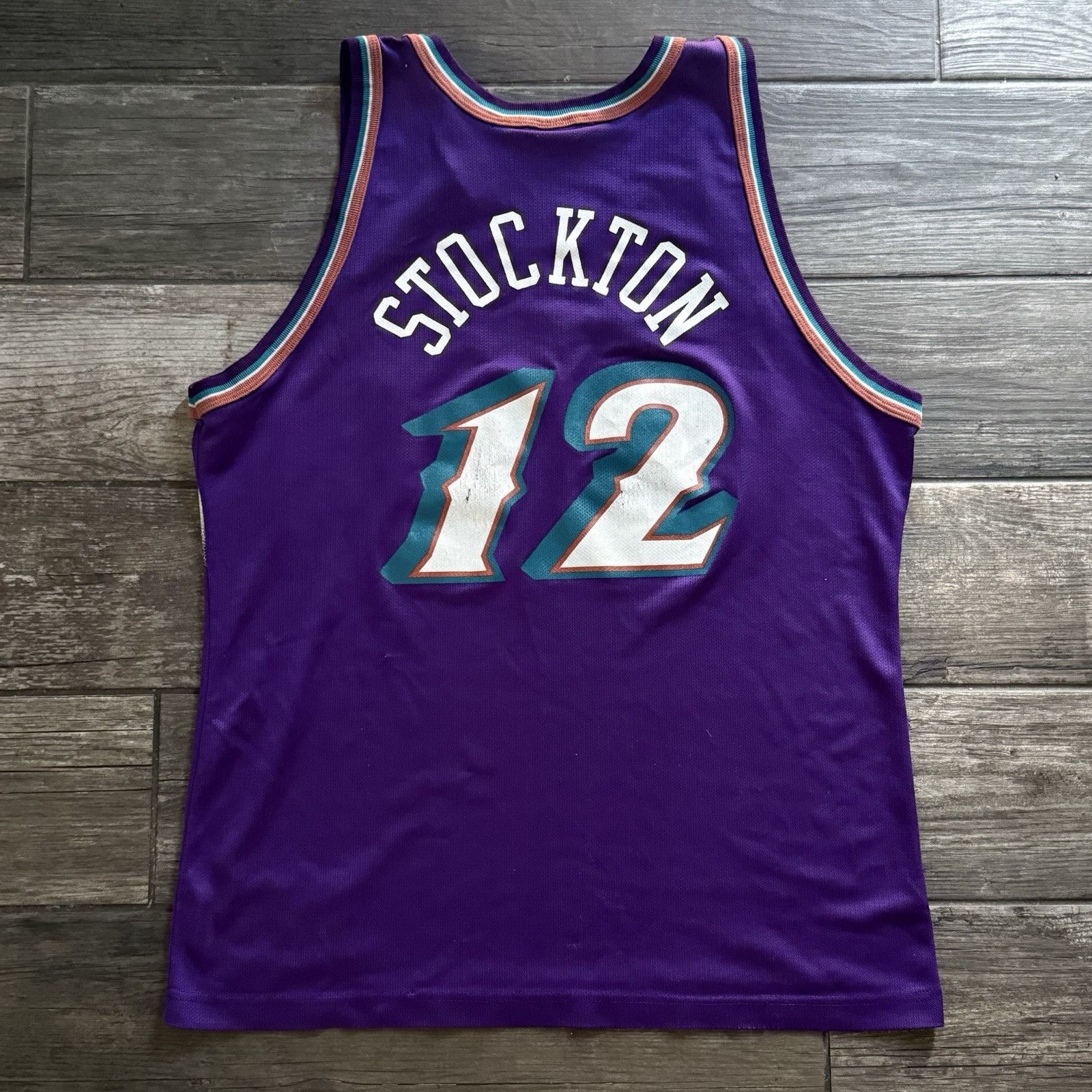 Champion VTG CHAMPION UTAH JAZZ JOHN STOCKTON PURPLE BASKETBALL JERSE Size US L / EU 52-54 / 3 - 2 Thumbnail