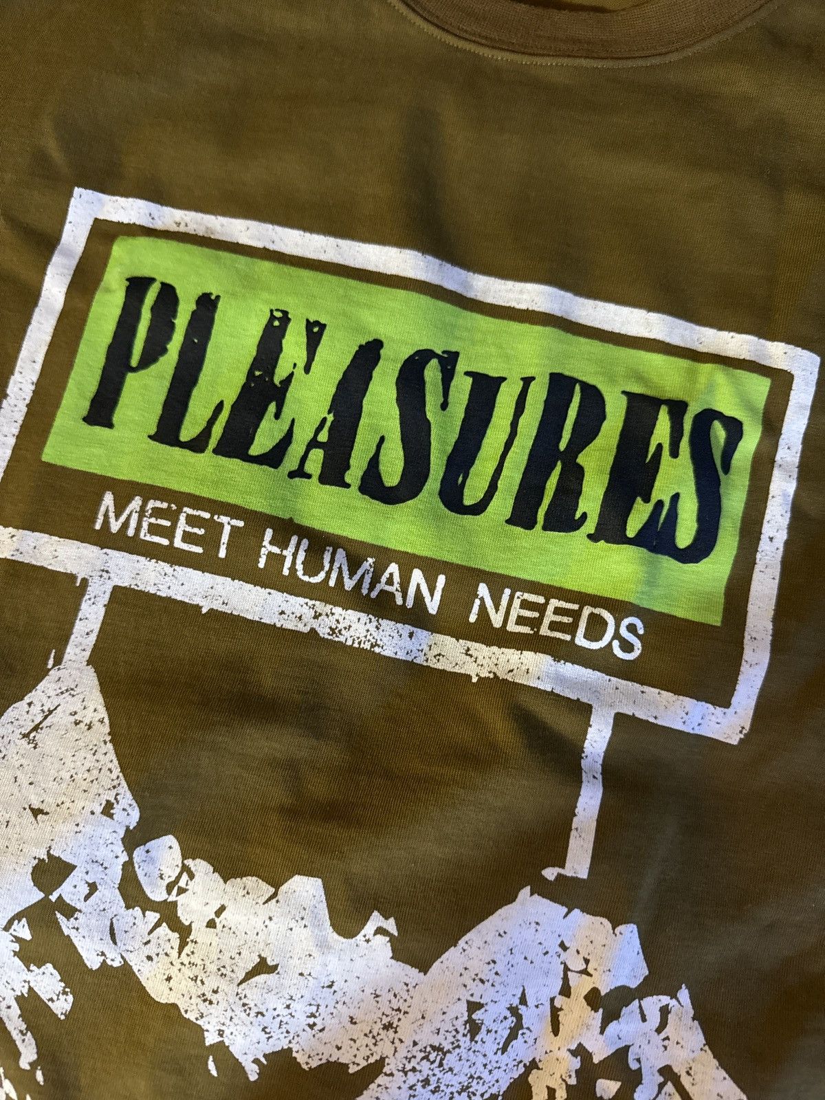 Pleasures Pleasures Human Needs T Shirt Size US S / EU 44-46 / 1 - 3 Thumbnail