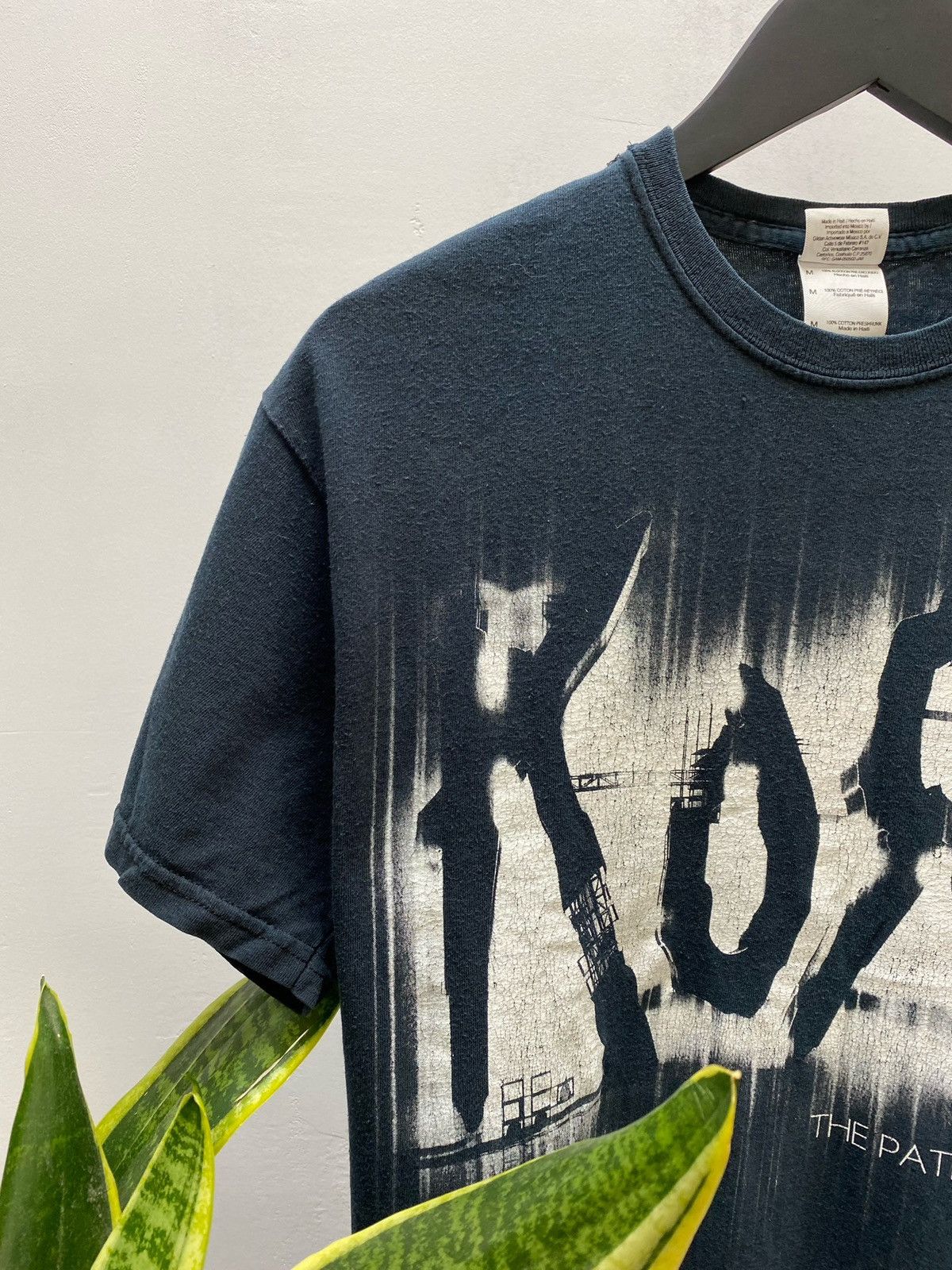Band Tees × Vintage Korn - 2011 The Path of Totality t-shirt Size US M / EU 48-50 / 2 - 7 Thumbnail
