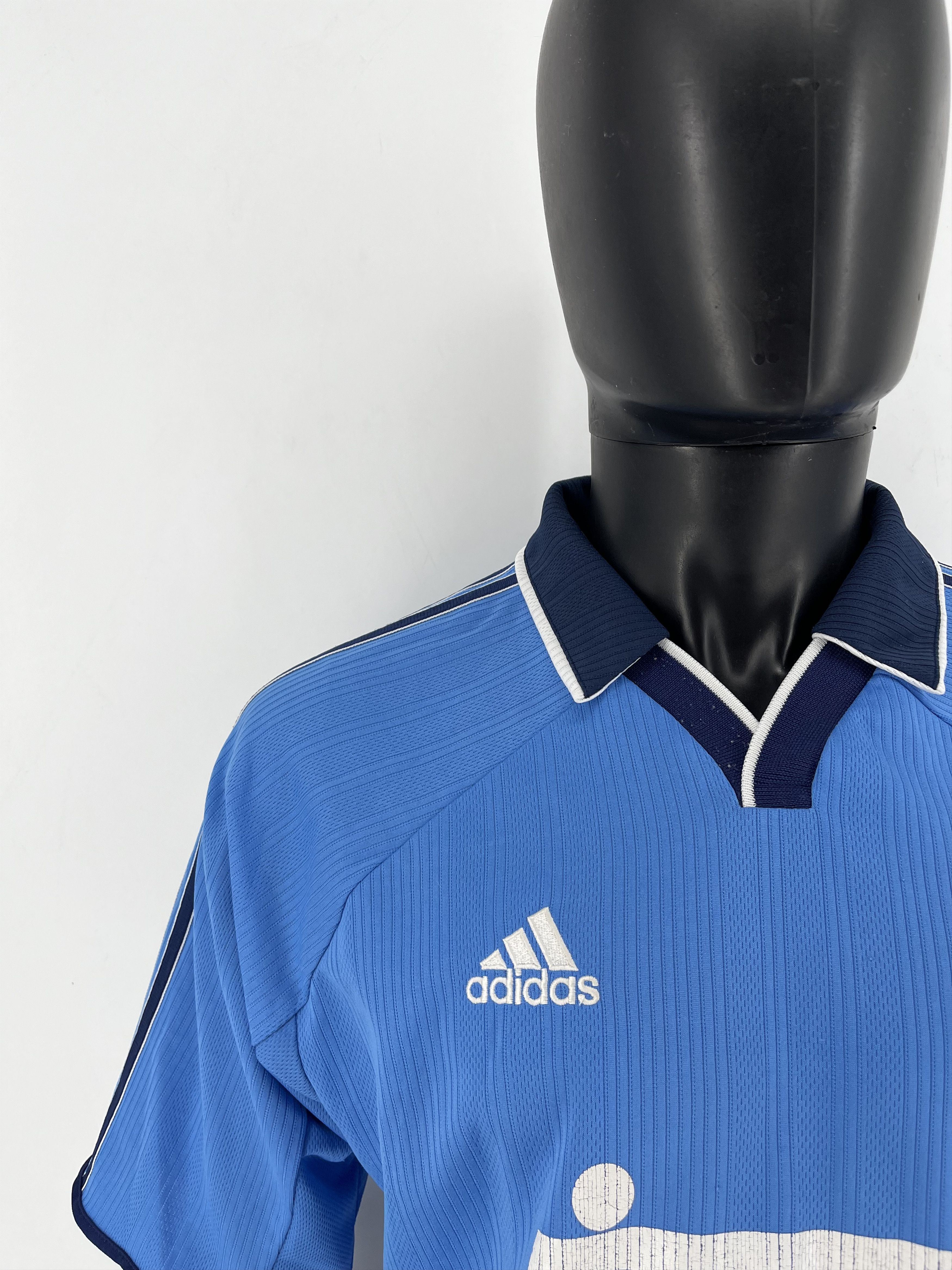 Adidas Vintage Real Madrid Raúl 7 Jersey – 1997/98 Adidas Teka Kit” Size US M / EU 48-50 / 2 - 10 Thumbnail