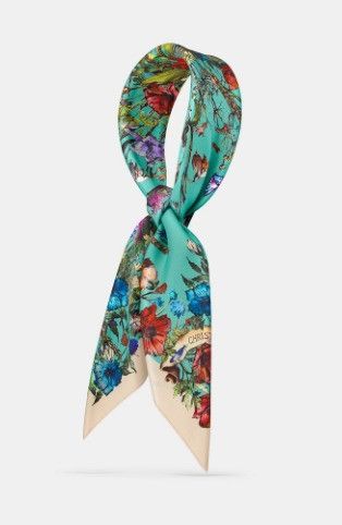 o1w1db11024 Size: OS / D-Millefiori 90 Square Scarf