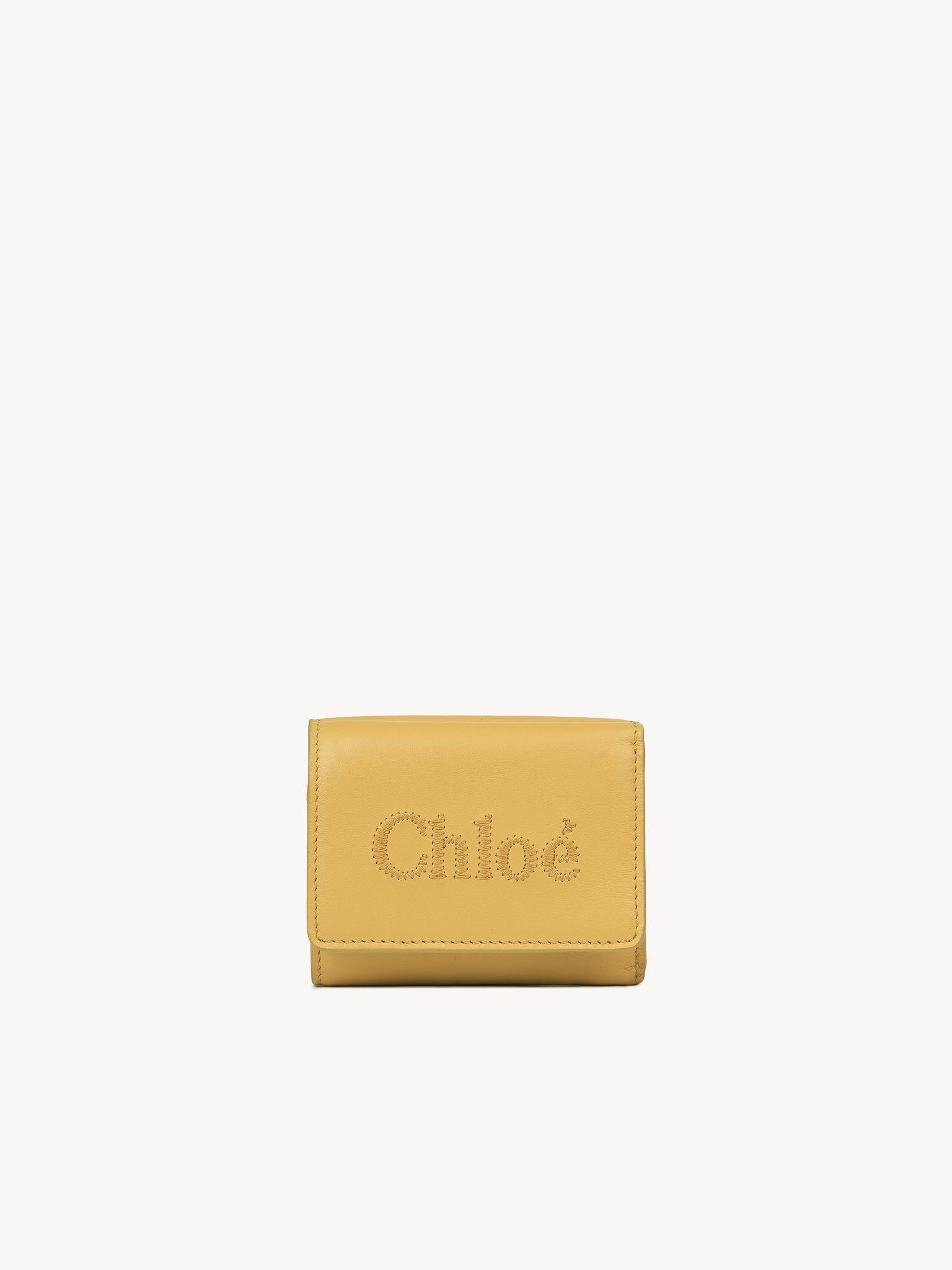 Chloe o1loc1c0425 CHC23 Size: OS / Sense Mini Trifold Wallet Size ONE SIZE - 1 Thumbnail