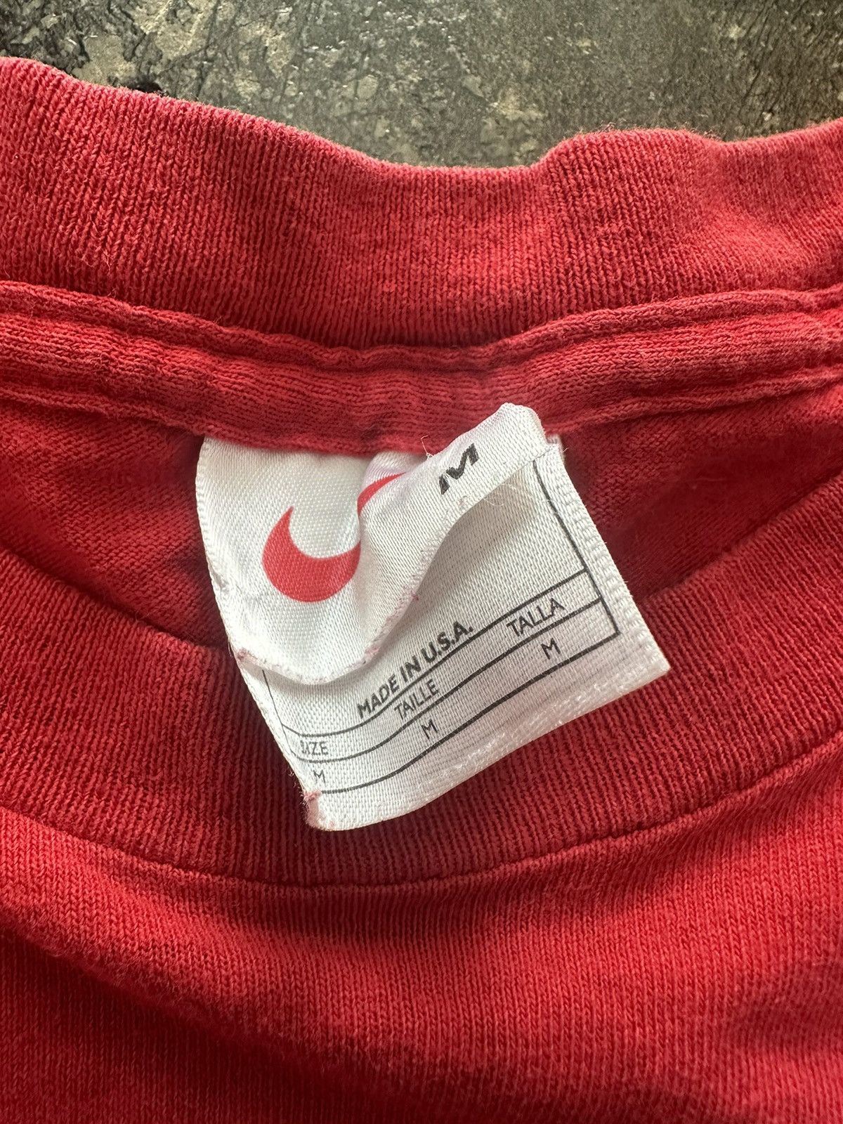 Nike × Vintage Vintage Nike 90s Red Basketball Shirt Size US M / EU 48-50 / 2 - 6 Thumbnail