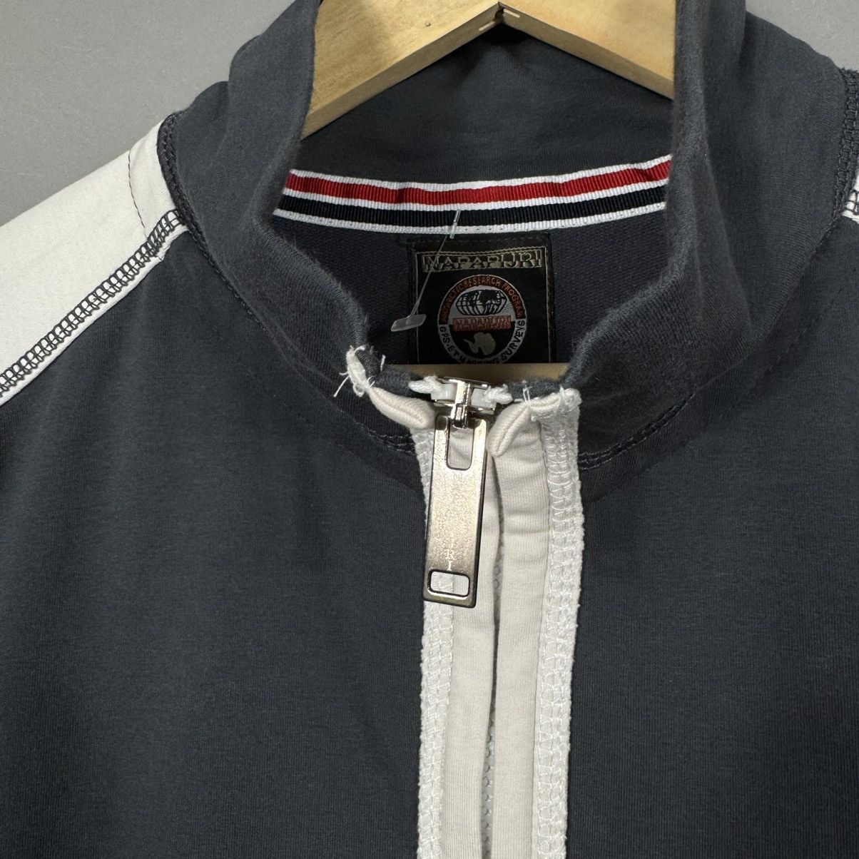 Napapijri Napapijri Zip Track Jacket Size US L / EU 52-54 / 3 - 6 Thumbnail